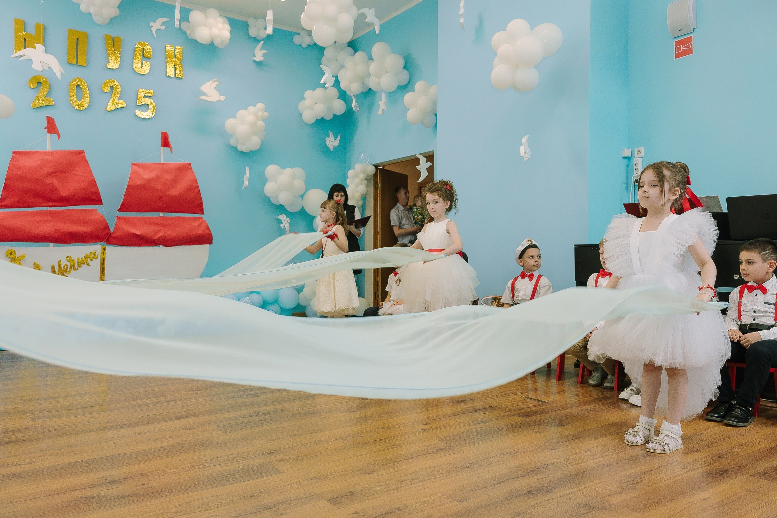 Выпускной 10 ДС. Выпускные альбомы Натальи Бутко: Новороссийск, Анапа, Геленджик