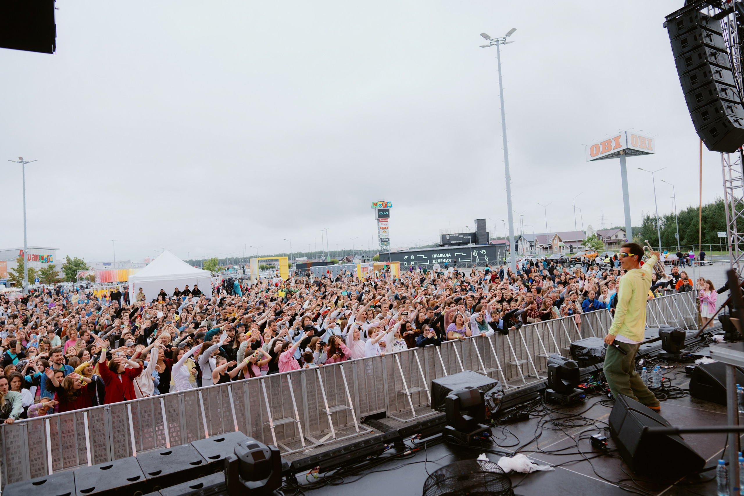 Dvor mega music festival. Photographer — ERASTOV