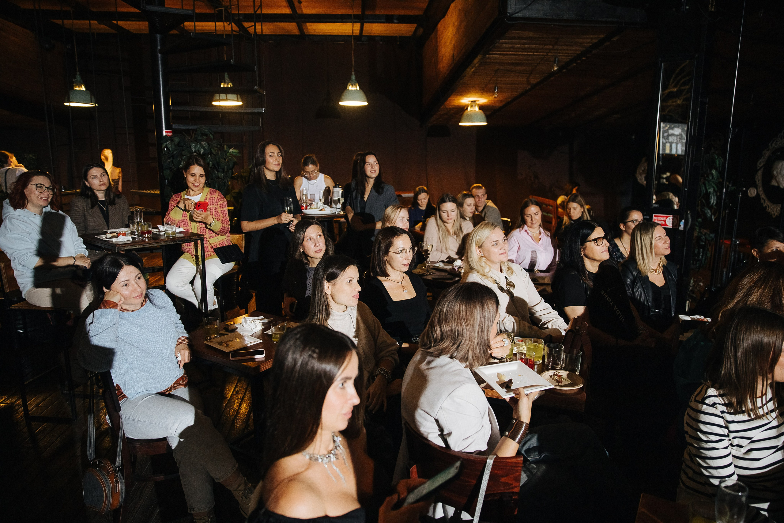 Fuckup дизайнеров «Юшин». Фотограф в Красноярске Надежда Воскресенская