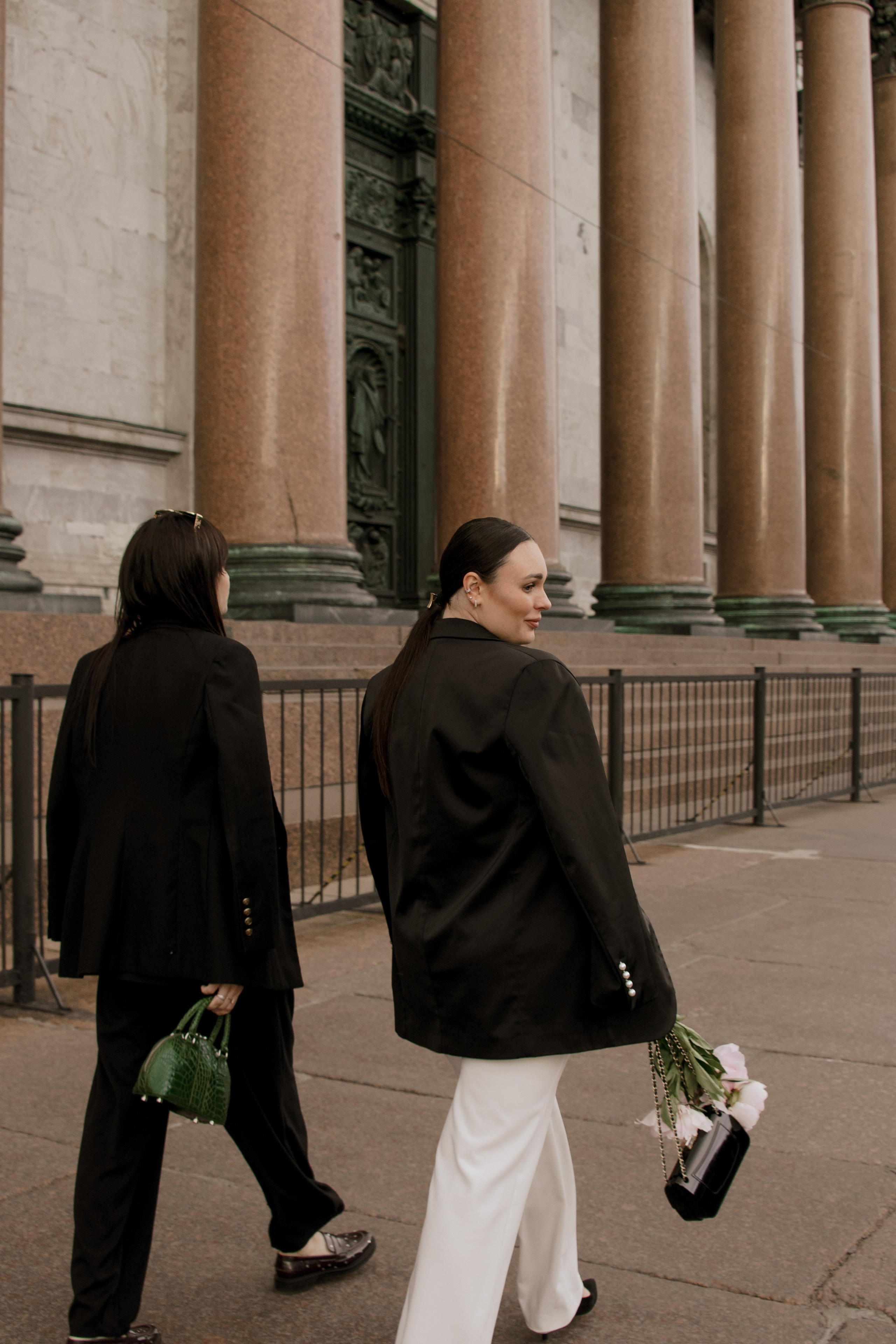 Masha & Masha в Петербурге. Фотограф в Санкт-Петербурге Ксения Яковчук