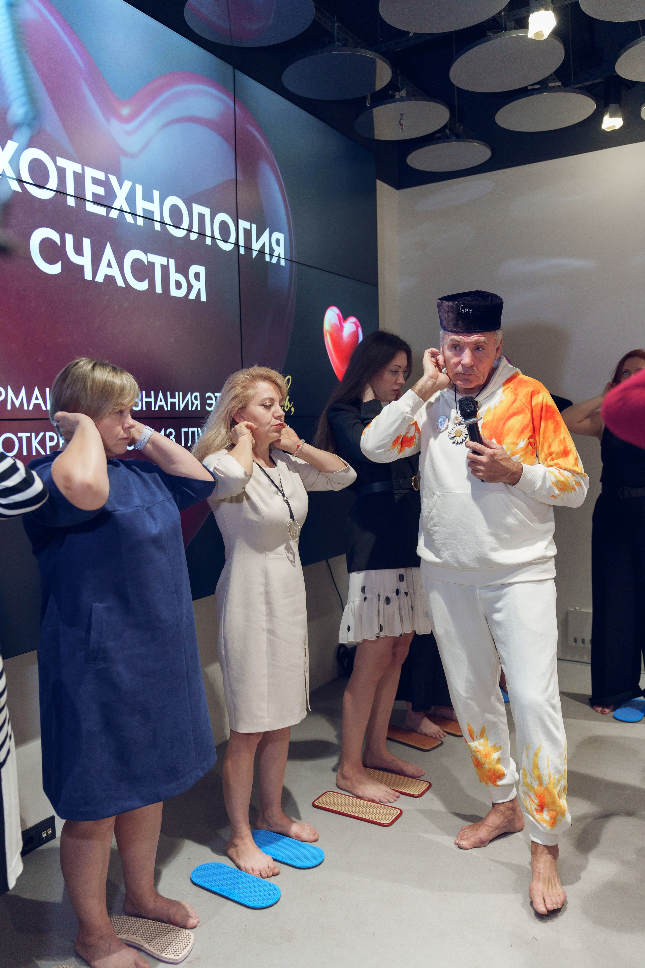 Конференция. Фотограф и ИИ-креатор Анна Бобринёва