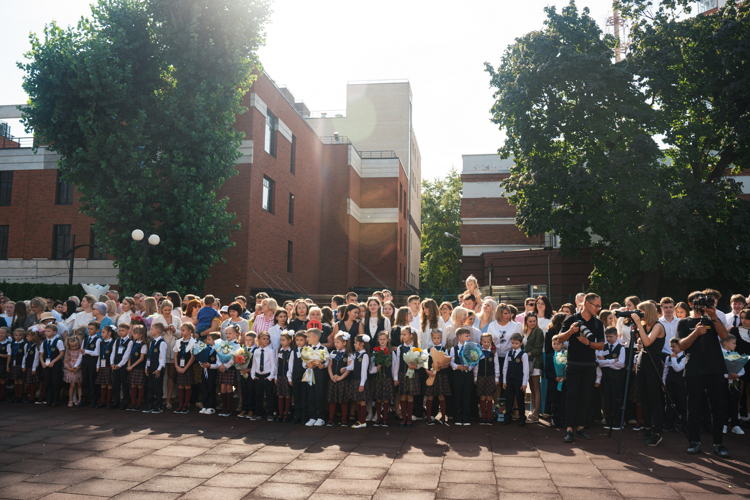 1 сентября | Школа им. Басова. Фотограф в Воронеже Ольга Космодемьянская