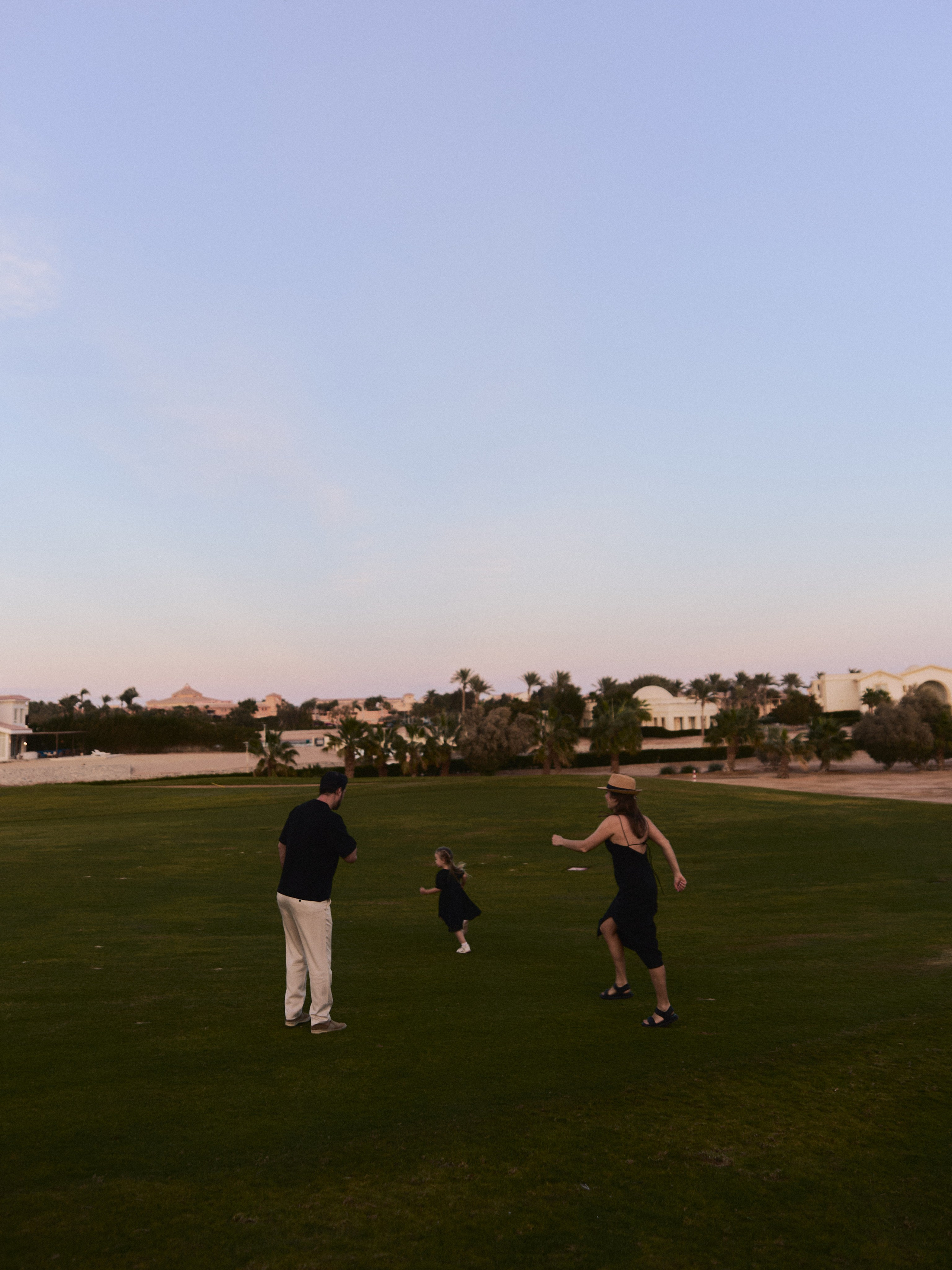 Для семейной съёмки. Jorgis Talè — photographer, kind person, teacher of arts and other mag