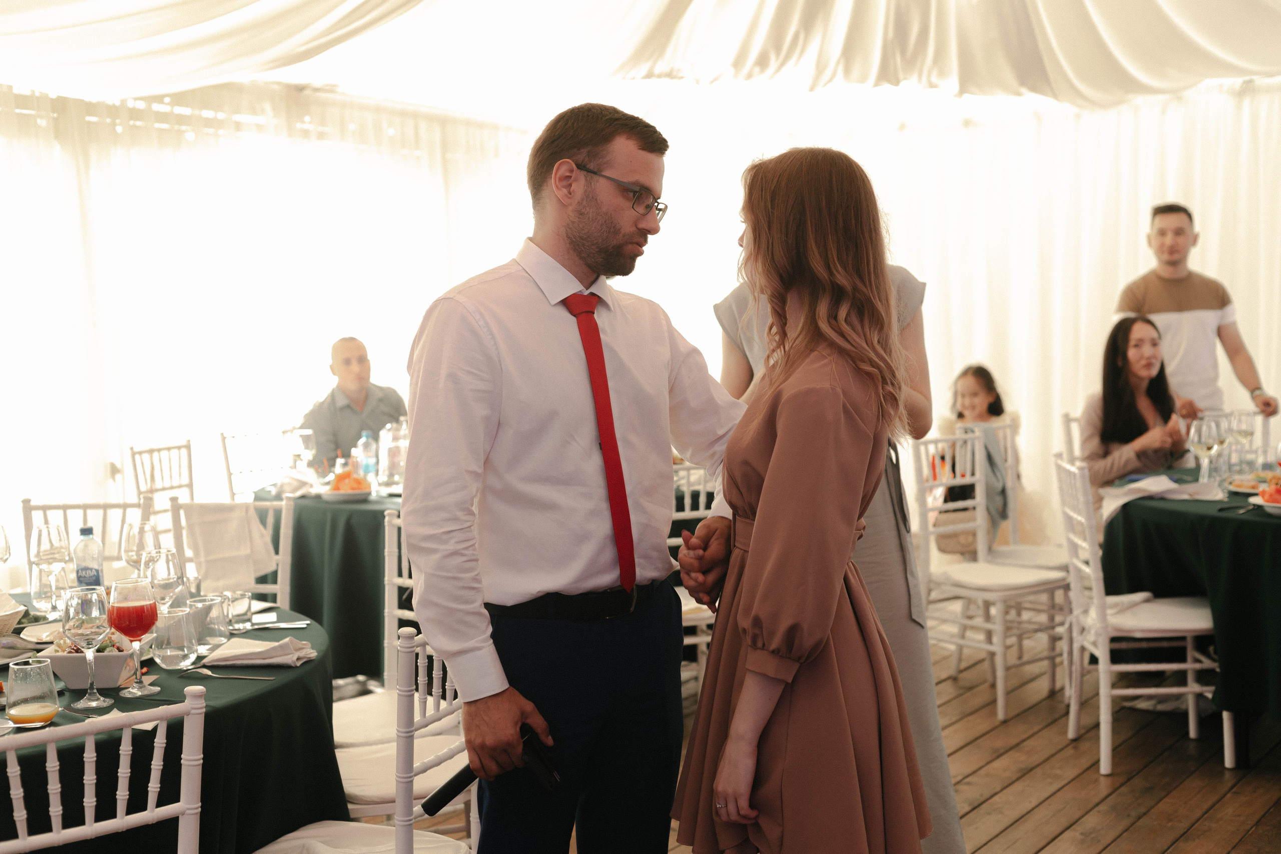 Первое дуновение ветра. Свадебный фотограф видеограф Новосибирск Кемерово Калининград