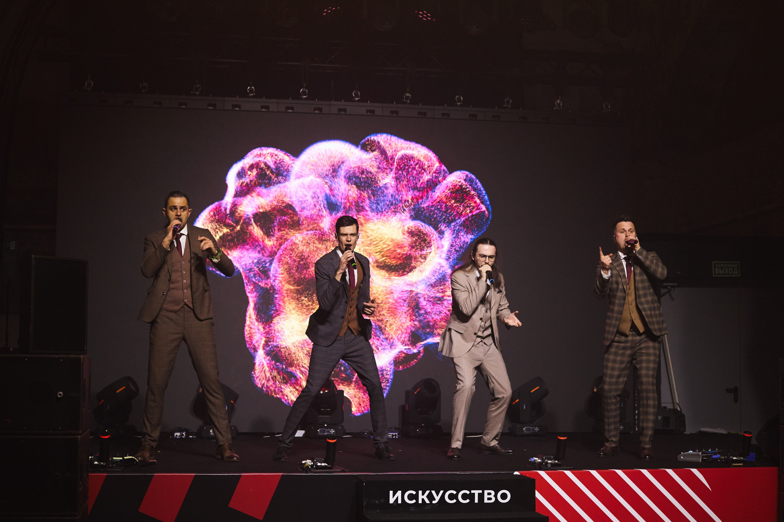 Альфа-Банк: Собрание Искусств в Санкт-Петербурге. КонТайм: профессиональная съемка для организаций