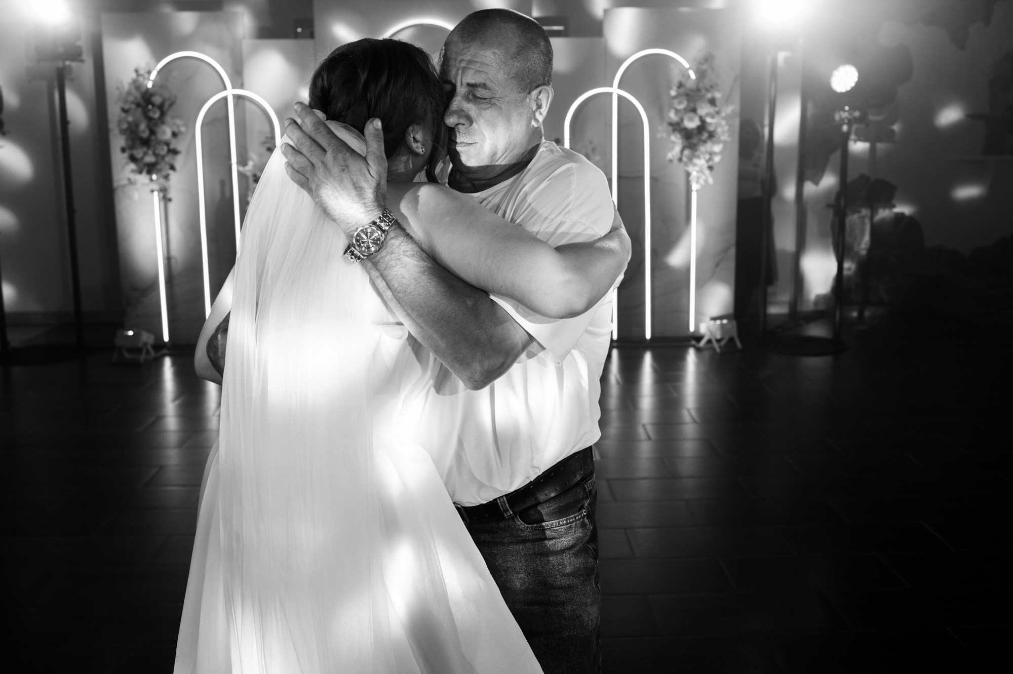 Саша и Оля. Свадебный и портретный фотограф в Омске Матвей Краузе