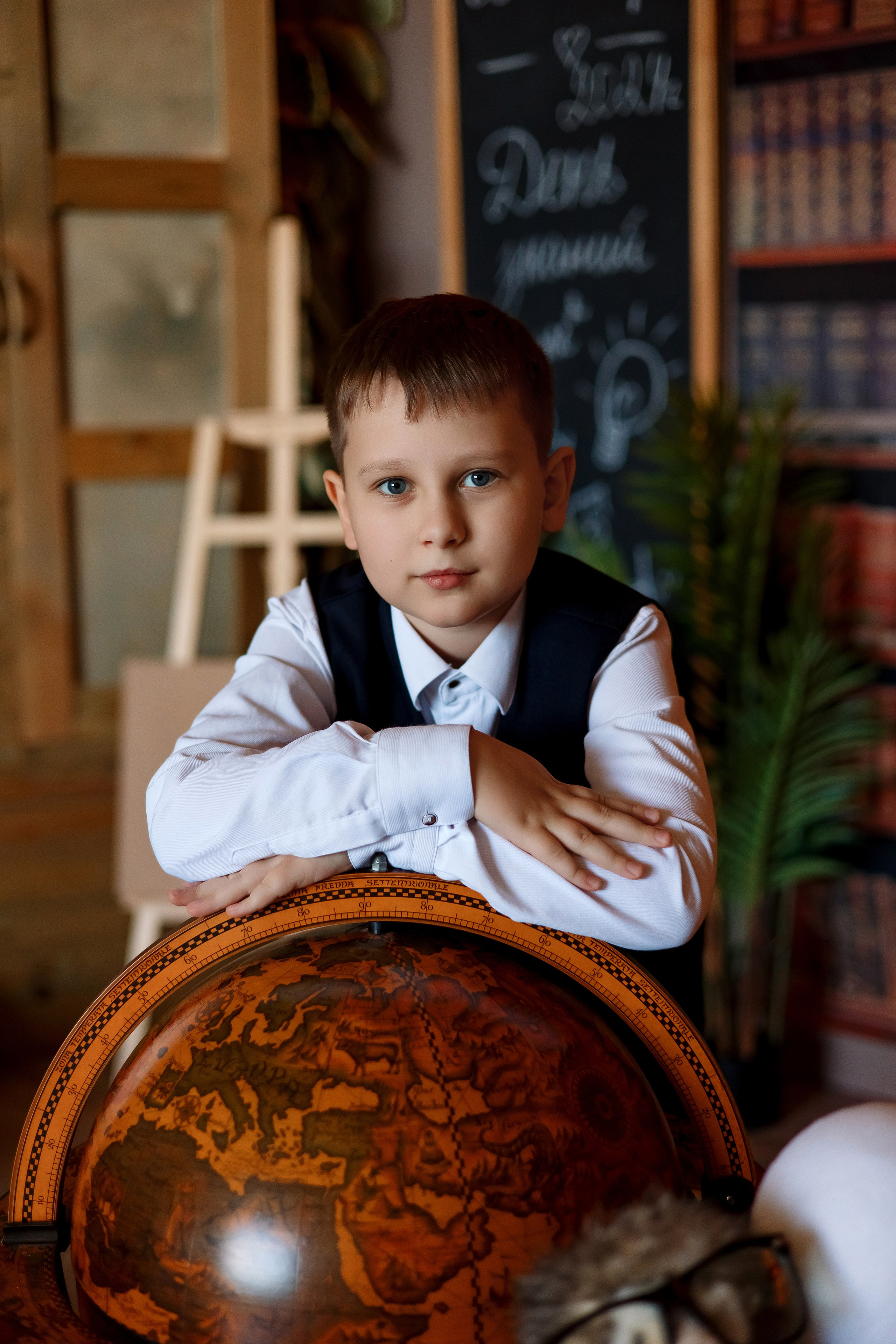 4 класс фотосессия в фотостудии. Фотограф Любовь Корниенко, Примоский край