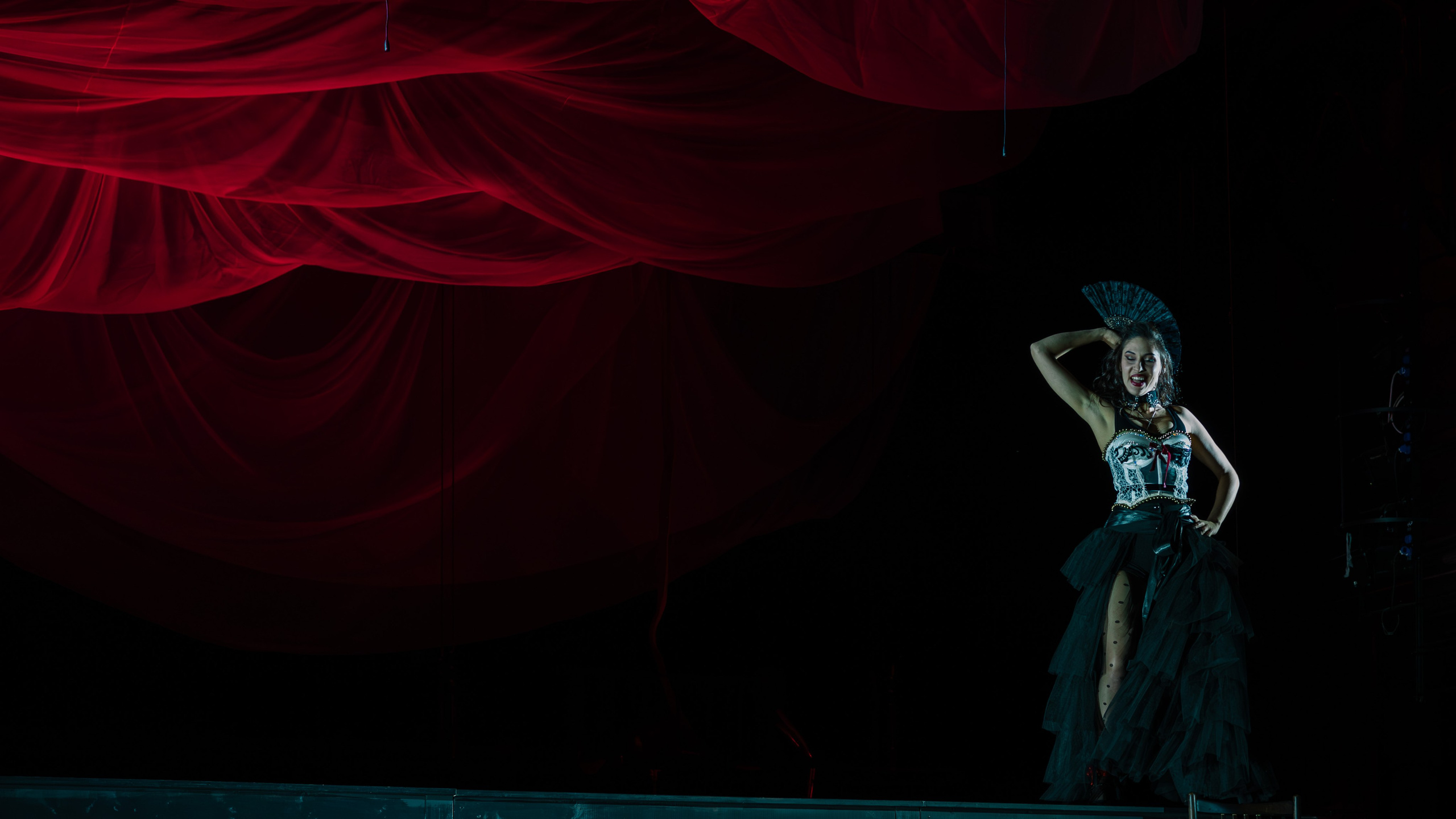 Театр Юного Зрителя «Маленькие трагедии». Фотограф Марк Файзулин