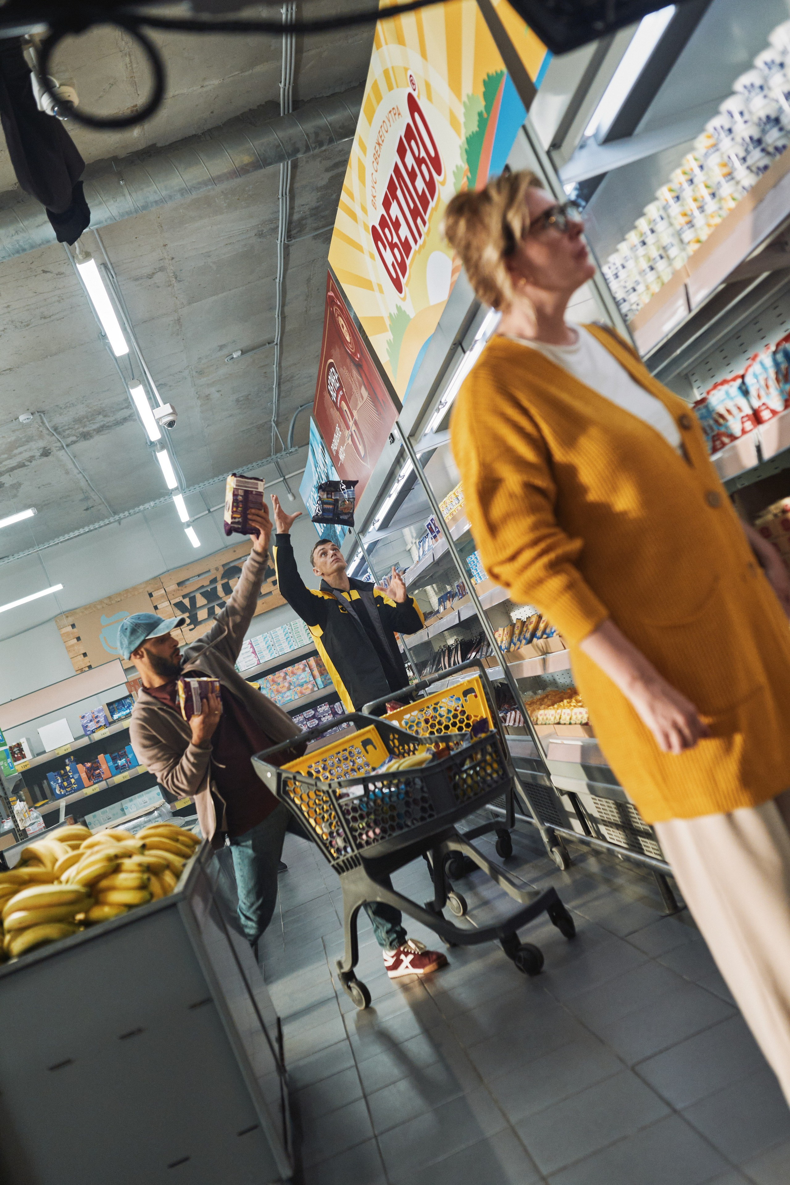 Чижик. Евгений Бреча. Коммерческий и бэкстейдж фотограф в Москве