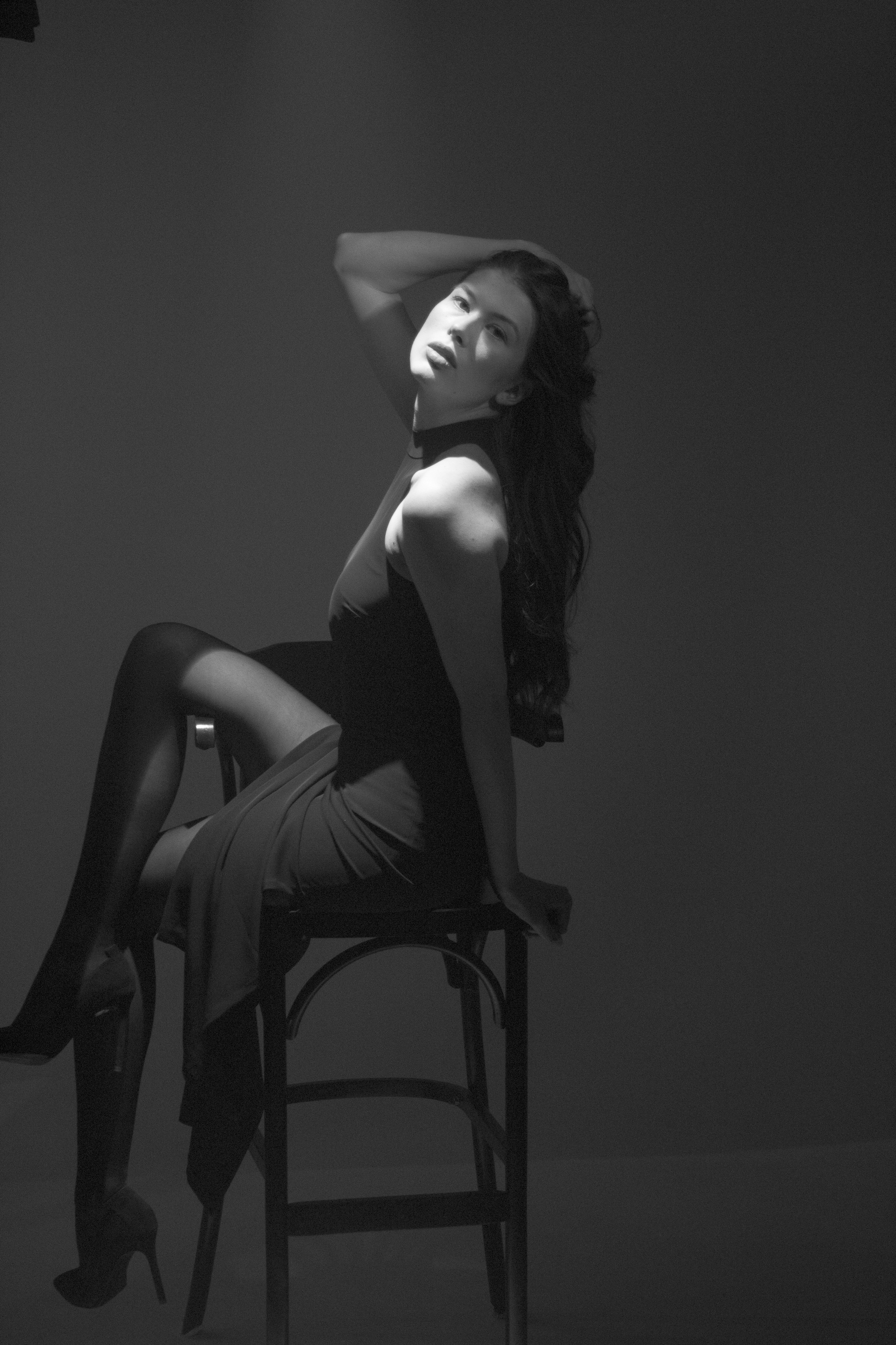 Чёрное платье. Портретный фотограф в Москве и Московской области Гнутиков Сергей