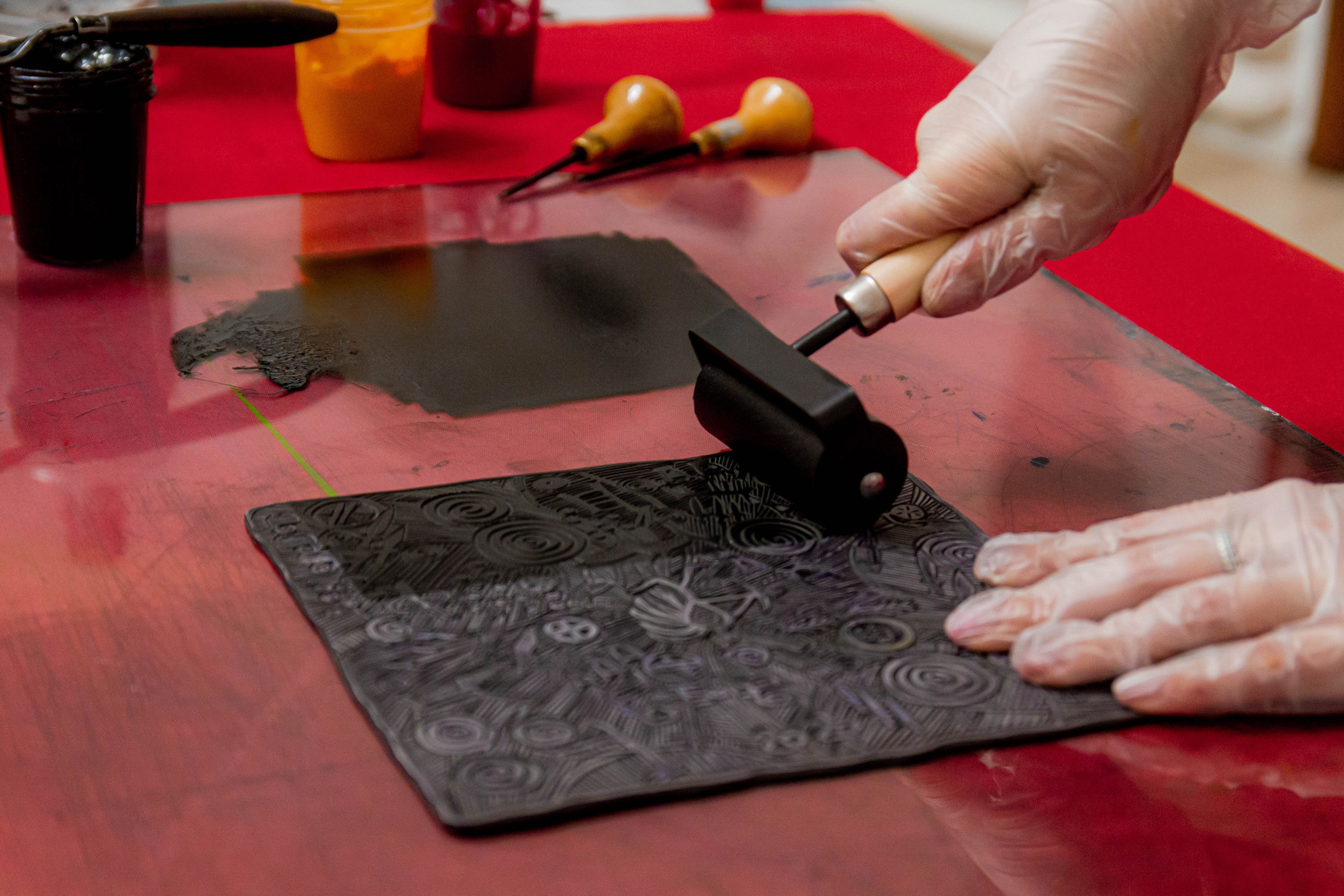 Мастер класс по линогравюре. Твой фотограф Алина Кочергина