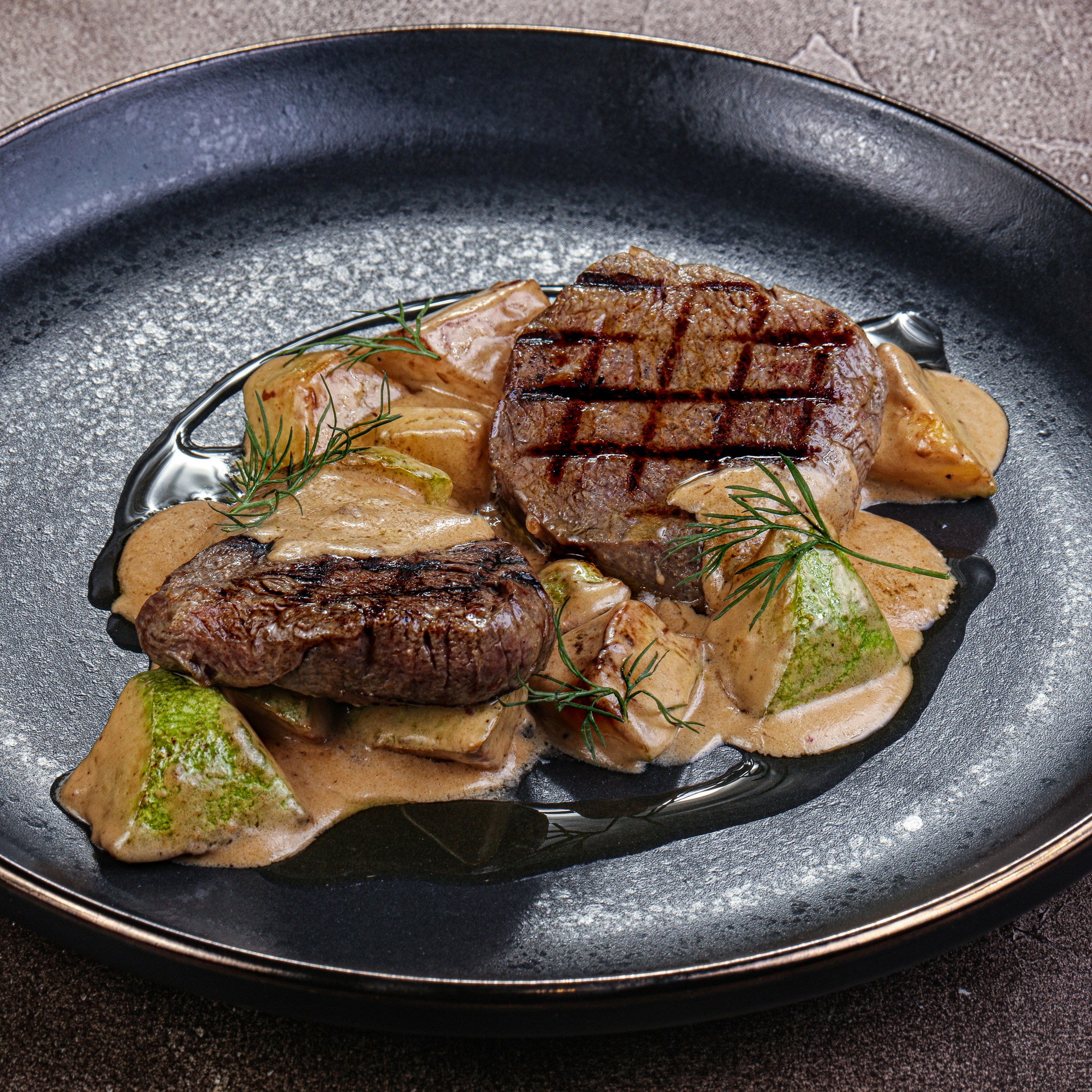 Фотосъемка блюд грузинской кухни. Заказ по тел.: +7 (906) 006-90-22. Фуд-фотограф Андрей Старостин — съемка еды в Москве. 9000 руб. в час