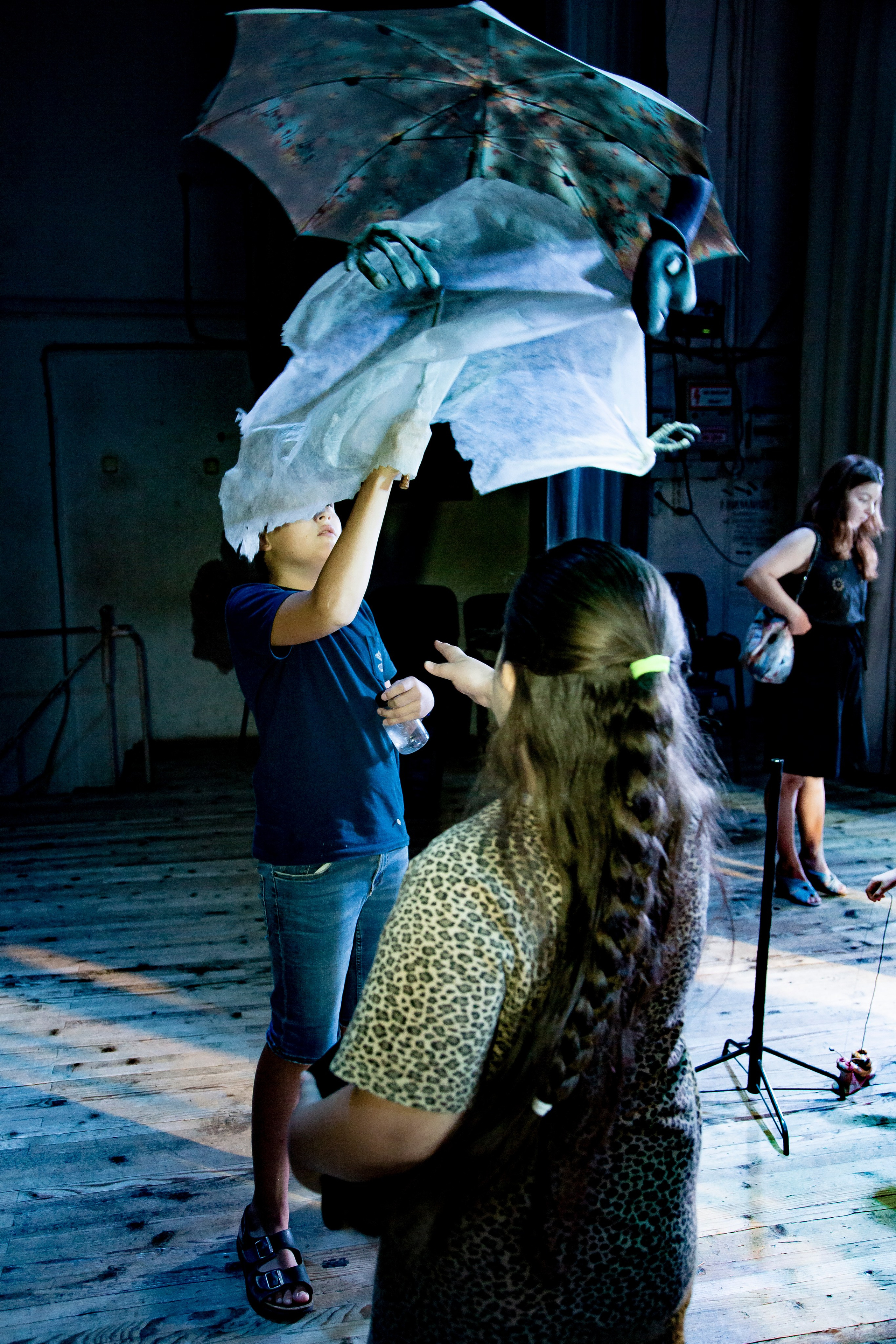 Человек с луны — спектакль кукольного театр Саквояж. Фотограф в Сочи Юрий Шептаев