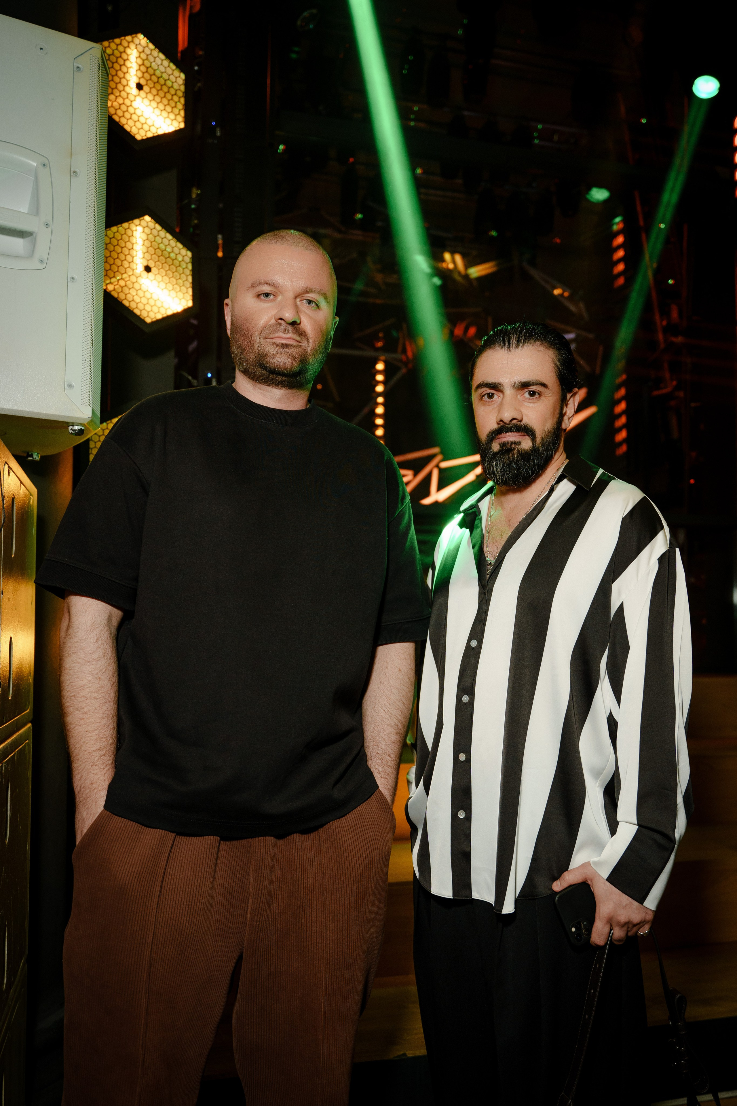 Вечеринка OSNOVATELI.LIVE репортажный фотограф Саша Дружинина. Репортажный фотограф в Москве Саша Дружинина