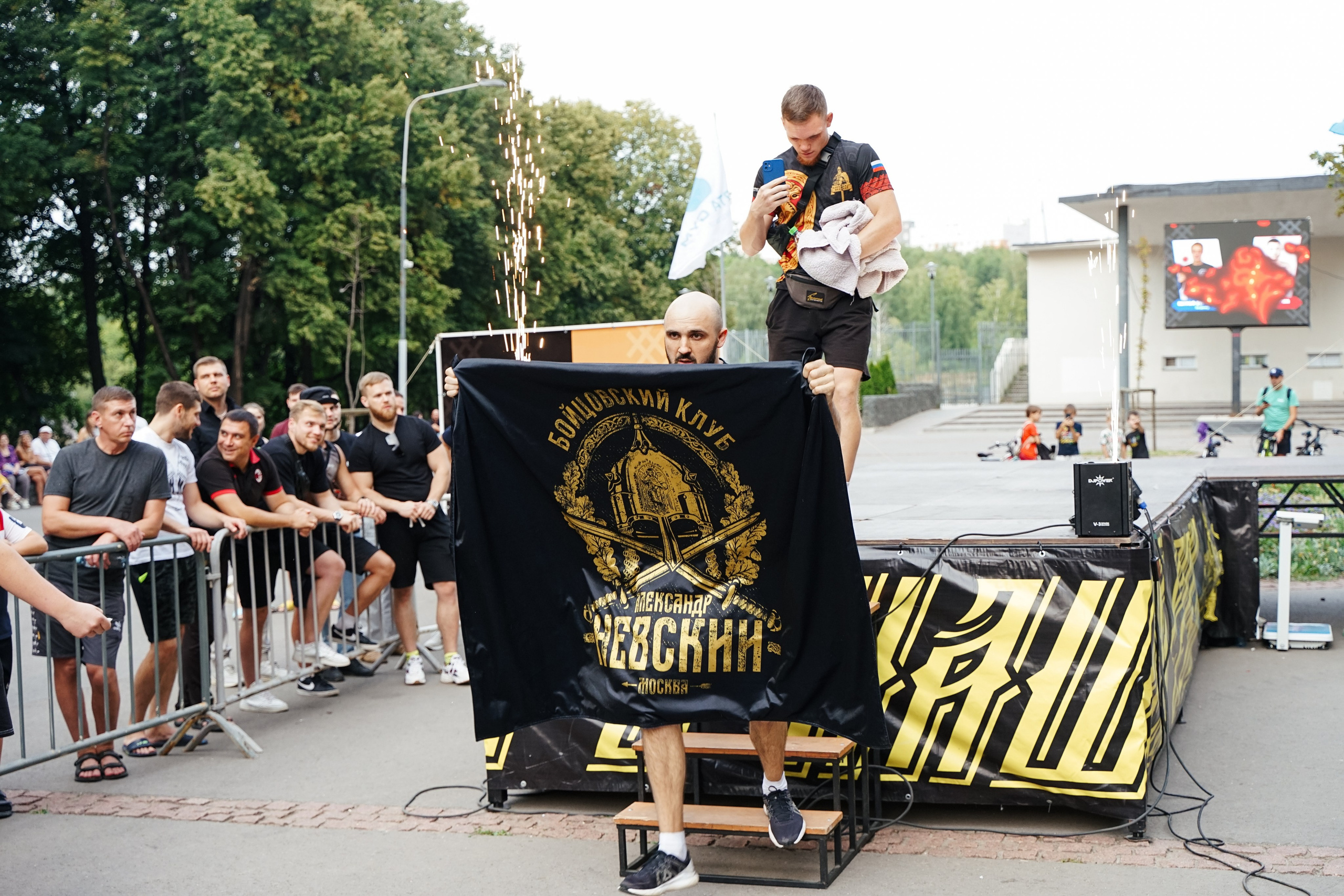 Вечер боев в ЦПКиО. Фотограф Надежда Погребняк | Рязань | Москва