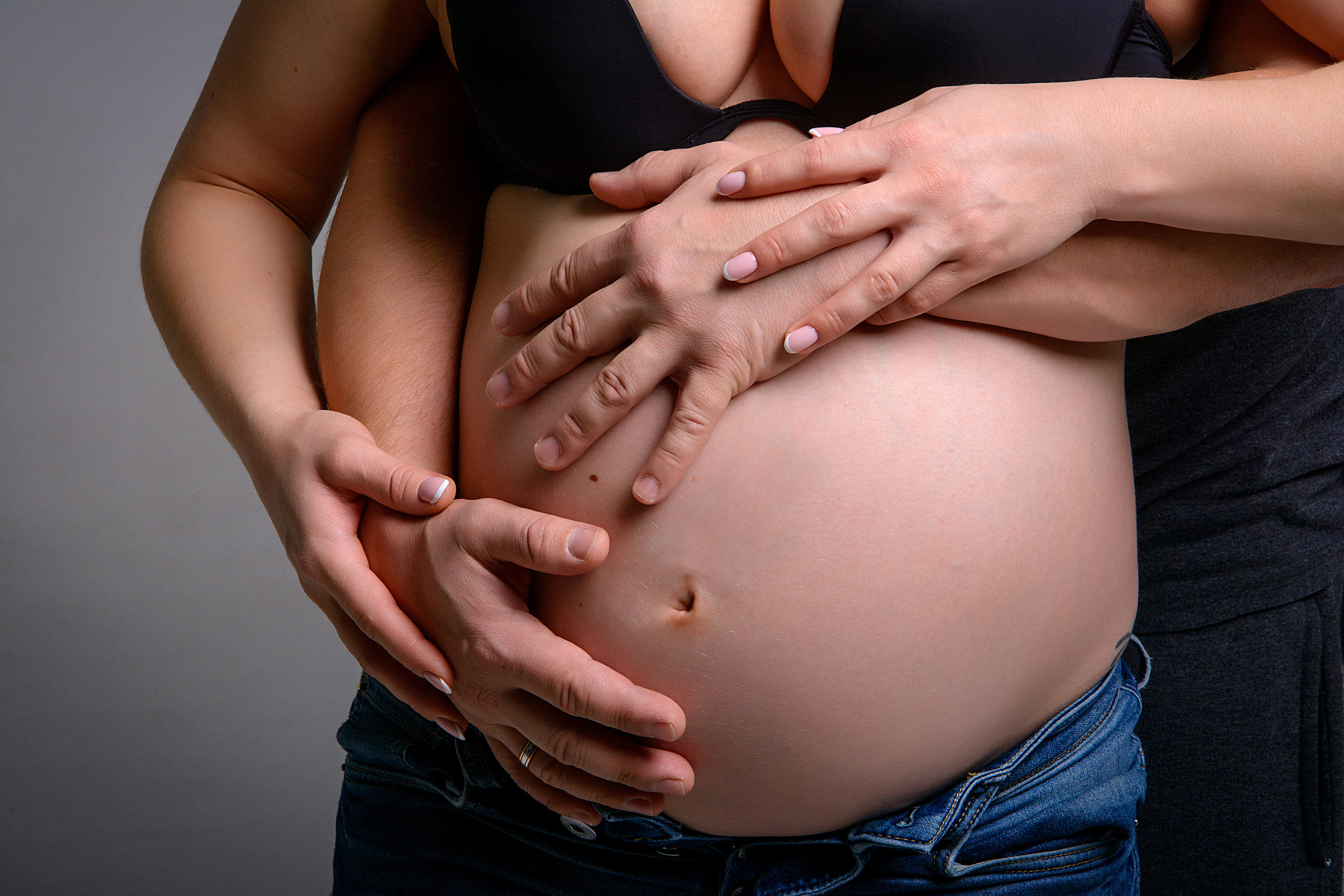 Беременность. Фотосессии беременности и материнства в Тольятти