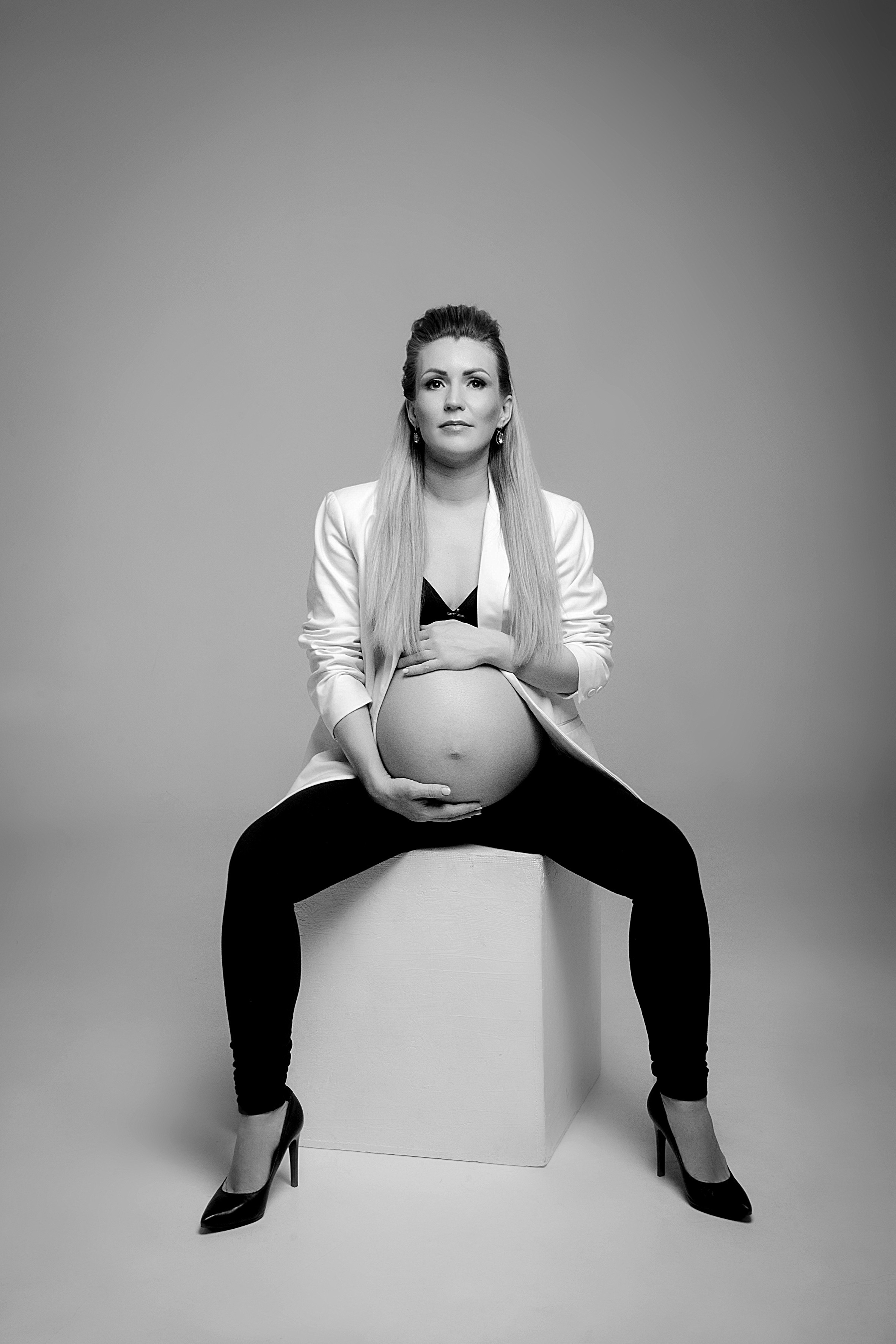 Беременность. Фотосессии беременности и материнства в Тольятти