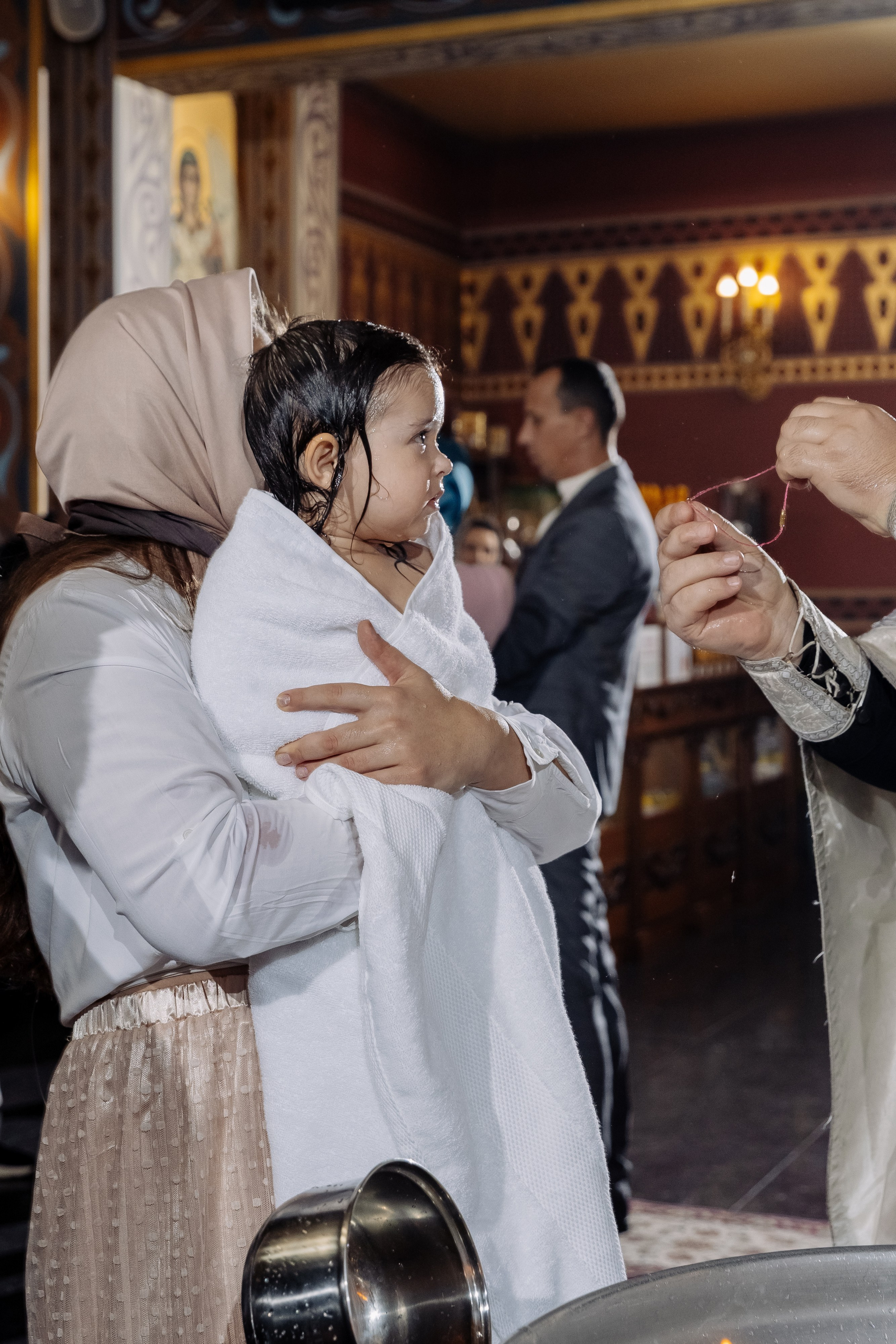 Храм Христа спасителя в Сочи. Семейный фотограф на крещение и венчание