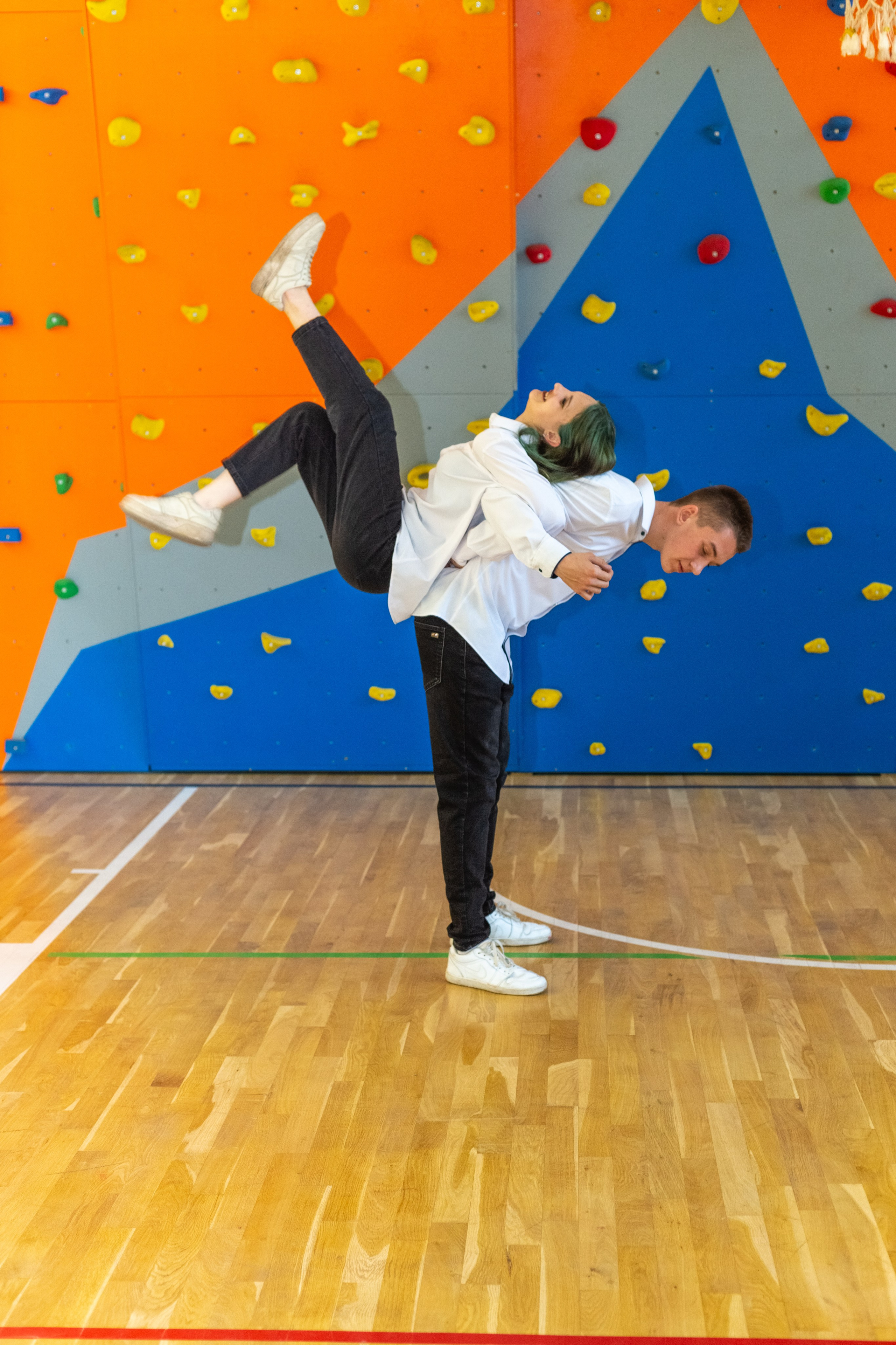 Верхняя Хава. Выпускные альбомы Воронеж от Веры Соколовой