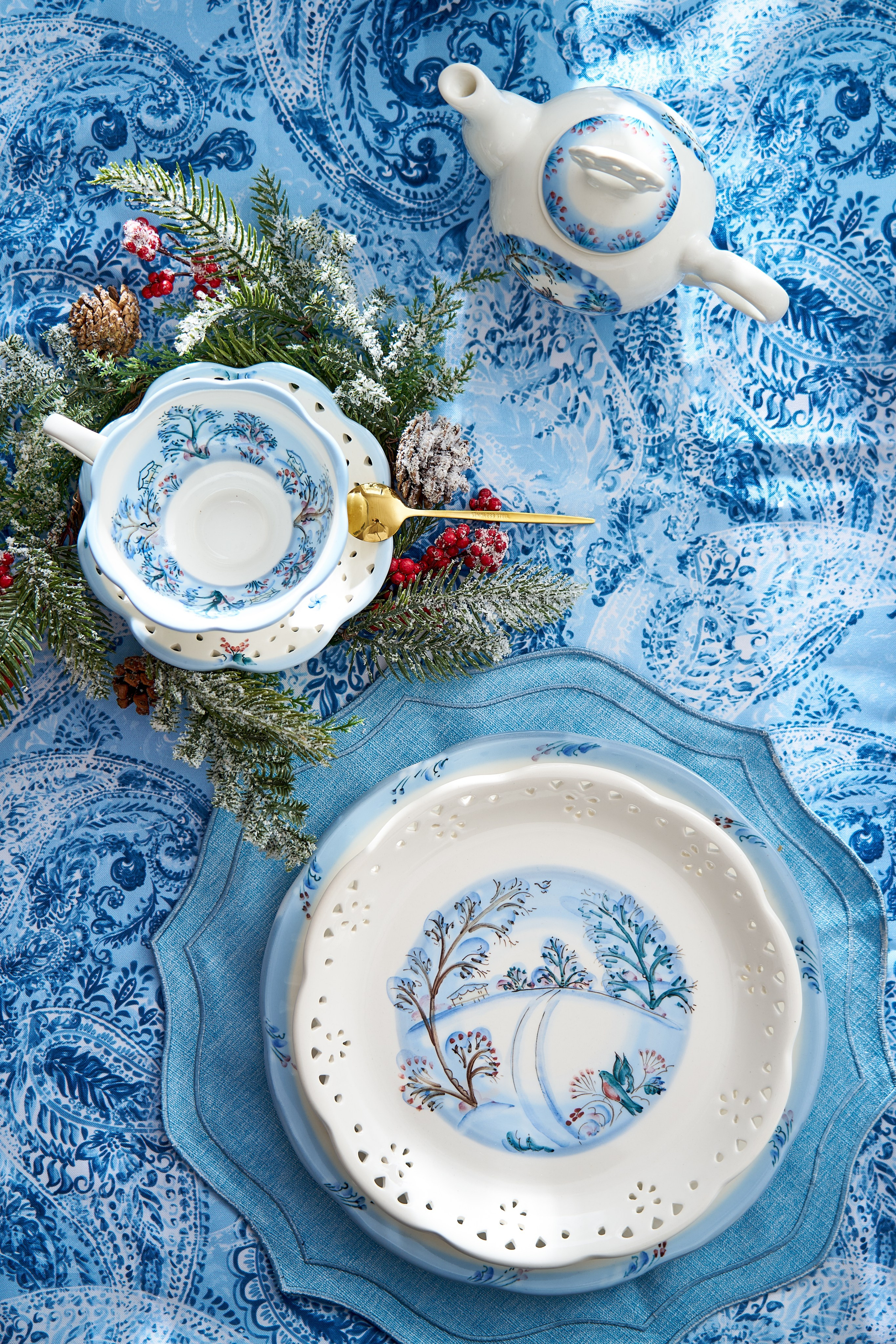 Фотосъемка Семикаракорская керамика. Фуд — предметный фотограф в Москве