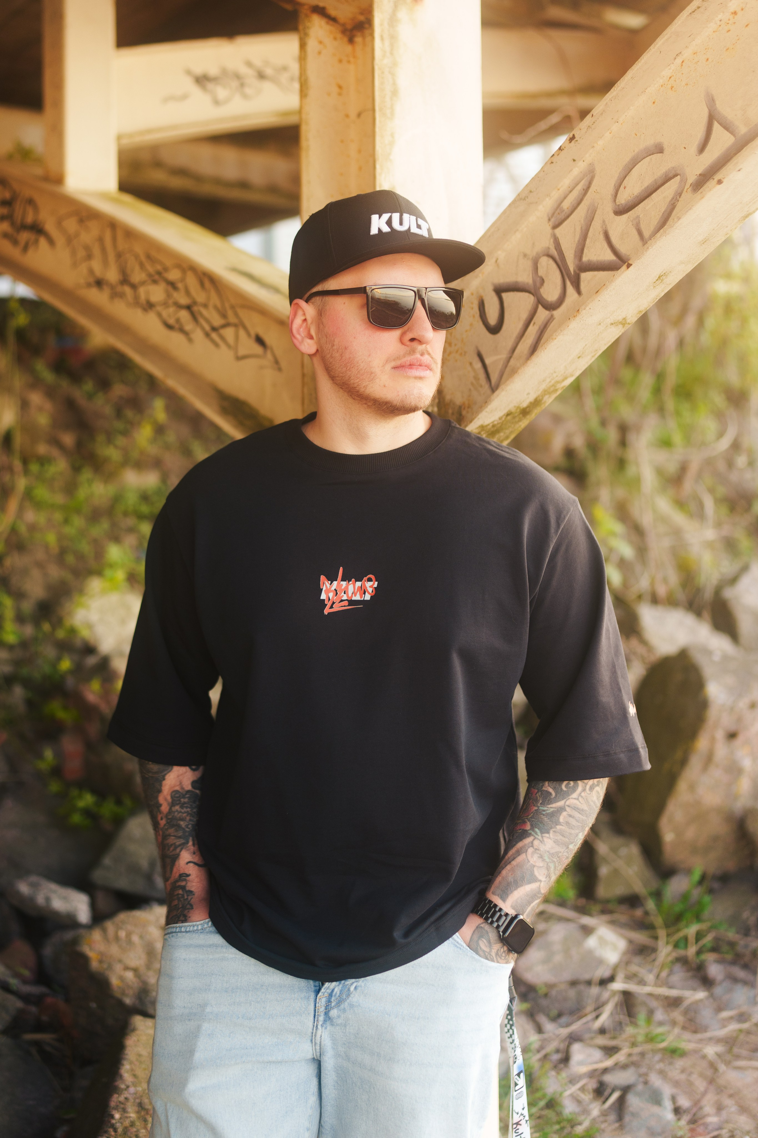 KULT wear outside. Фотограф в СПБ Алмаз Камаев