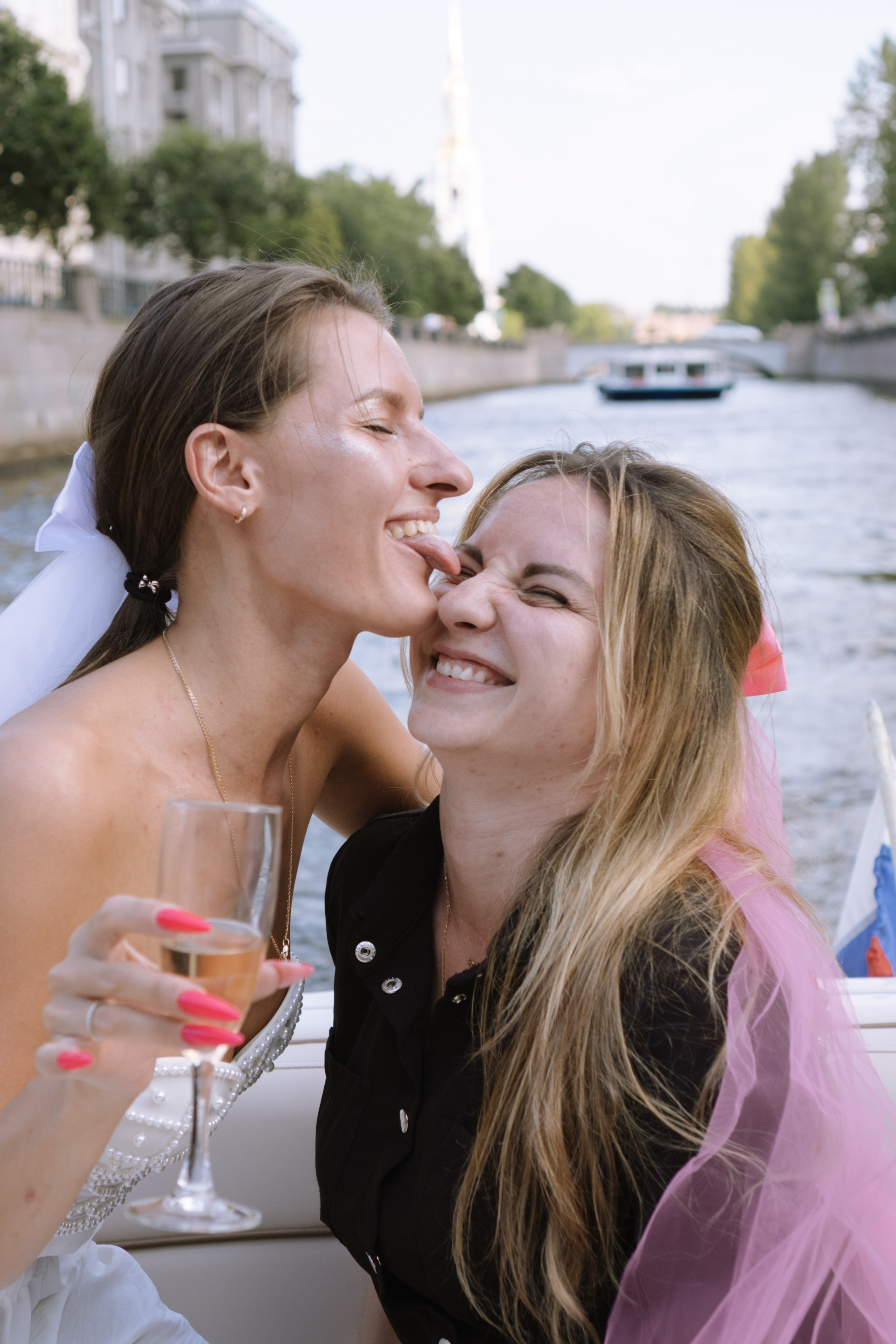 ДЕВИЧНИК НА КАТЕРЕ. Профессиональный фотограф, Санкт-Петербург — Виктория Богомолова