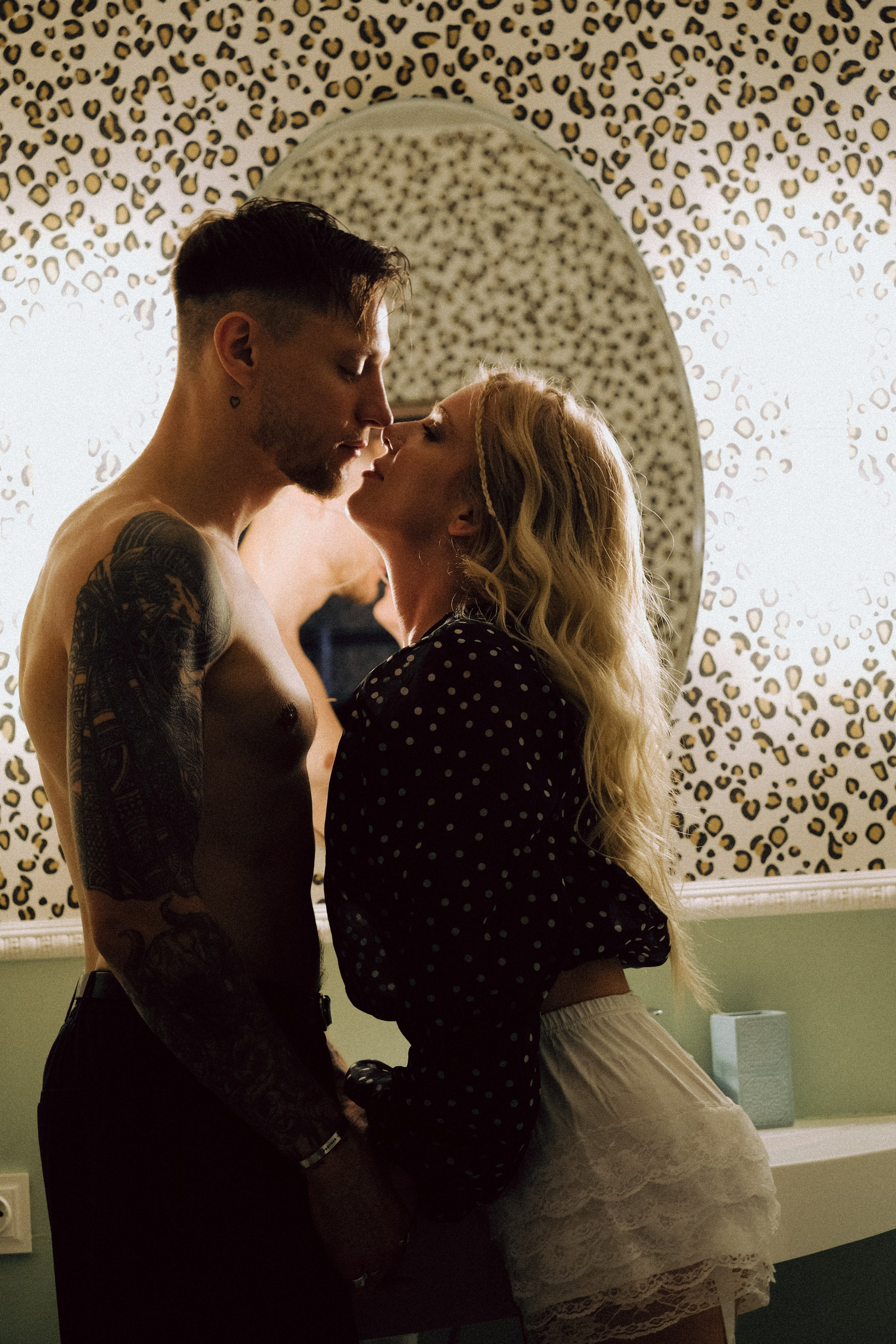 СВАДЕБНАЯ СЬЕМКА С КАБРИОЛЕТОМ В САНТК-ПЕТЕРБУРГЕ НА ПЕТРОГРАДКЕ В ОТЕЛЕ ПАНОРАМИКА. Профессиональный фотограф, Санкт-Петербург — Виктория Богомолова