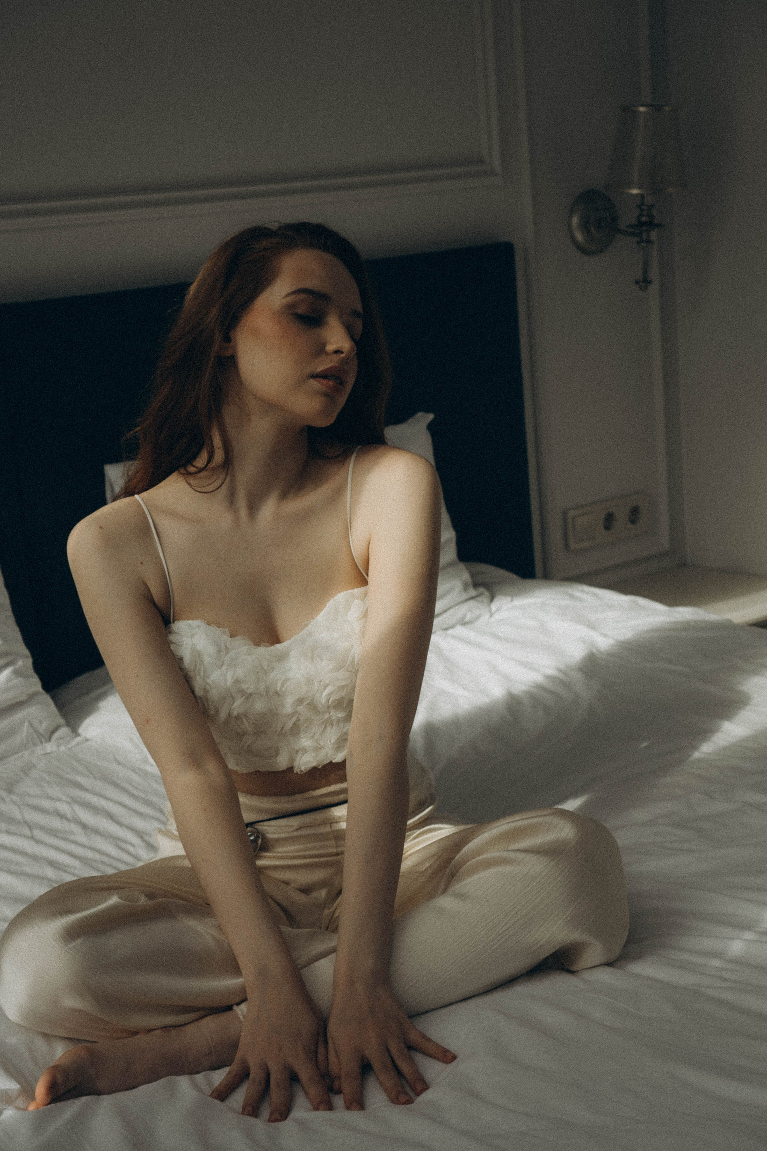 СВАДЕБНАЯ СЬЕМКА В ОТЕЛЕ. СБОРЫ ЖЕНИХА И НЕВЕСТЫ И ТАКЖЕ ТОР И ПОДГОТОВКА К ПРОГУЛКЕ. Профессиональный фотограф, Санкт-Петербург — Виктория Богомолова