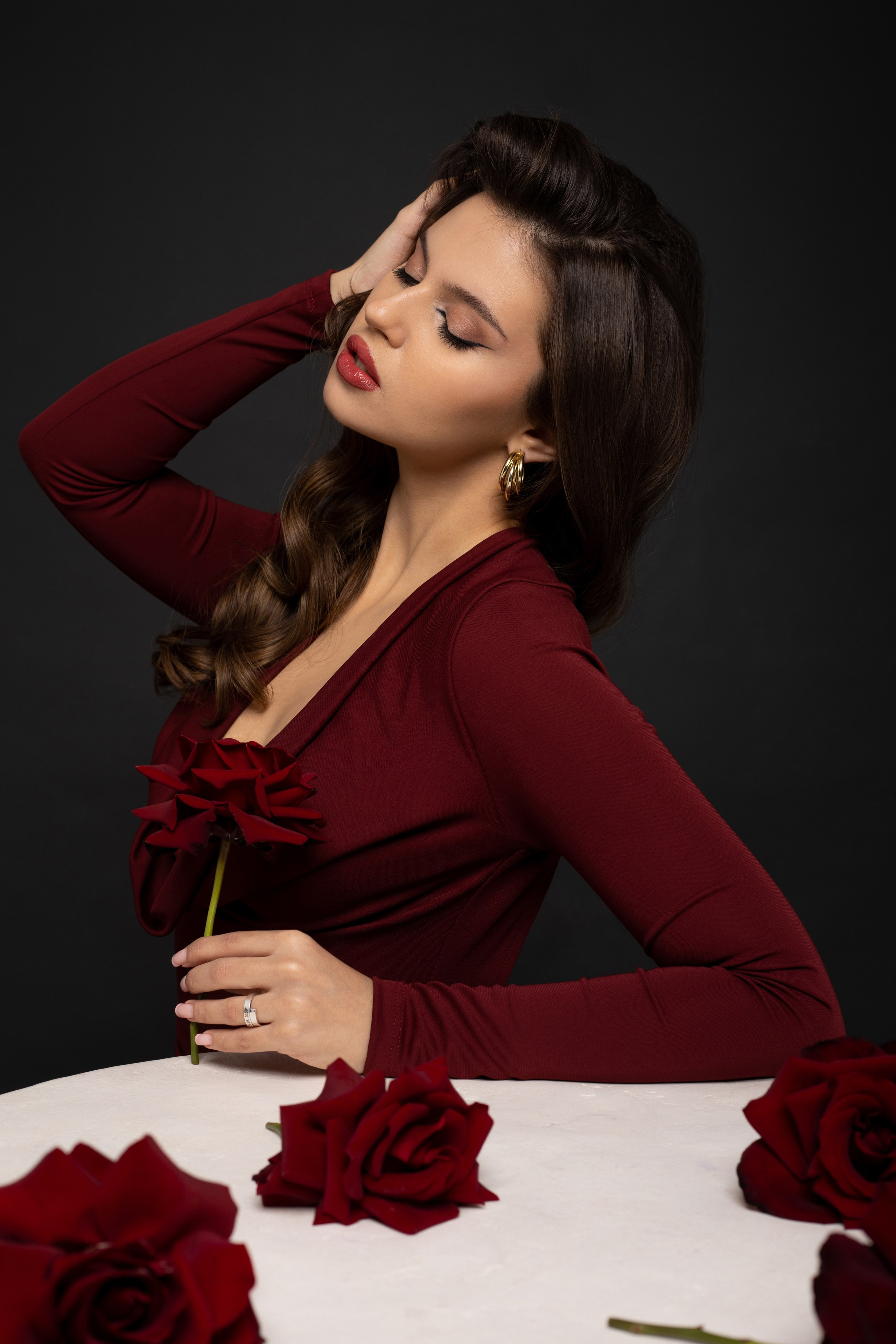 Студийные съемки. Коммерческий фотограф Эльмира в Ташкенте