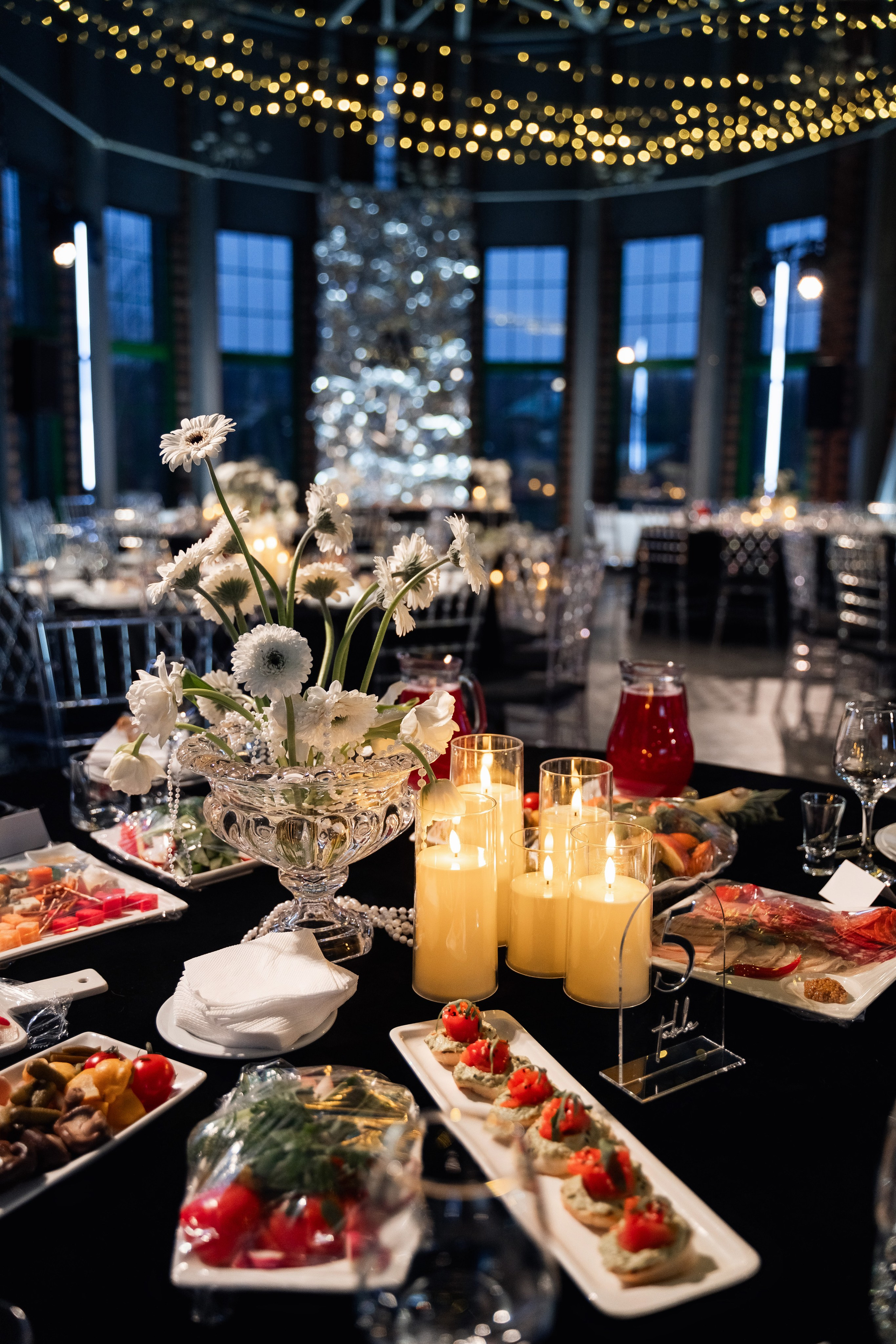 Свадебный банкет. Свадебный фотограф Москва и МО