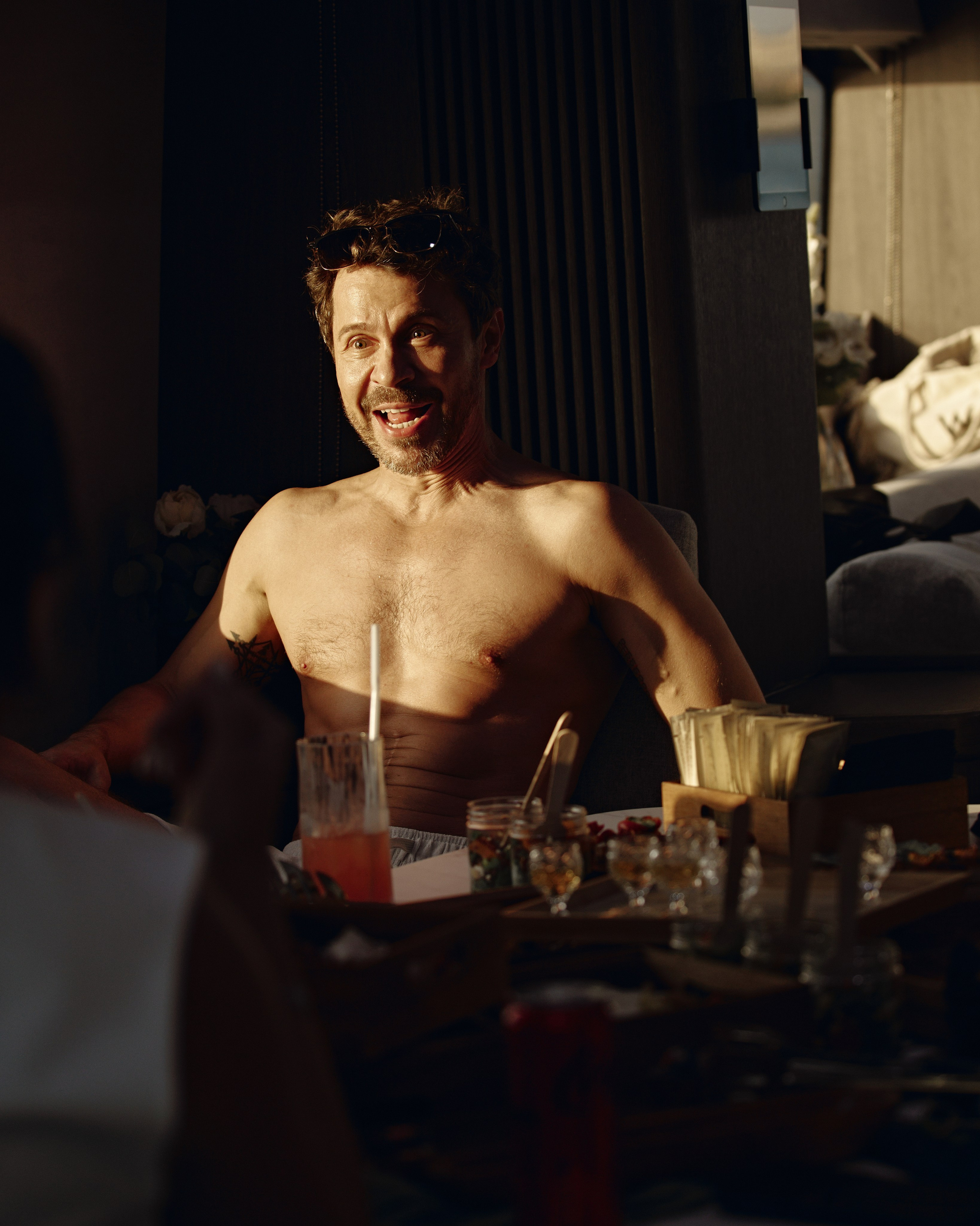 PAVEL DEREVYANKO. NOIZOMAX Художественный фотограф в Дубай