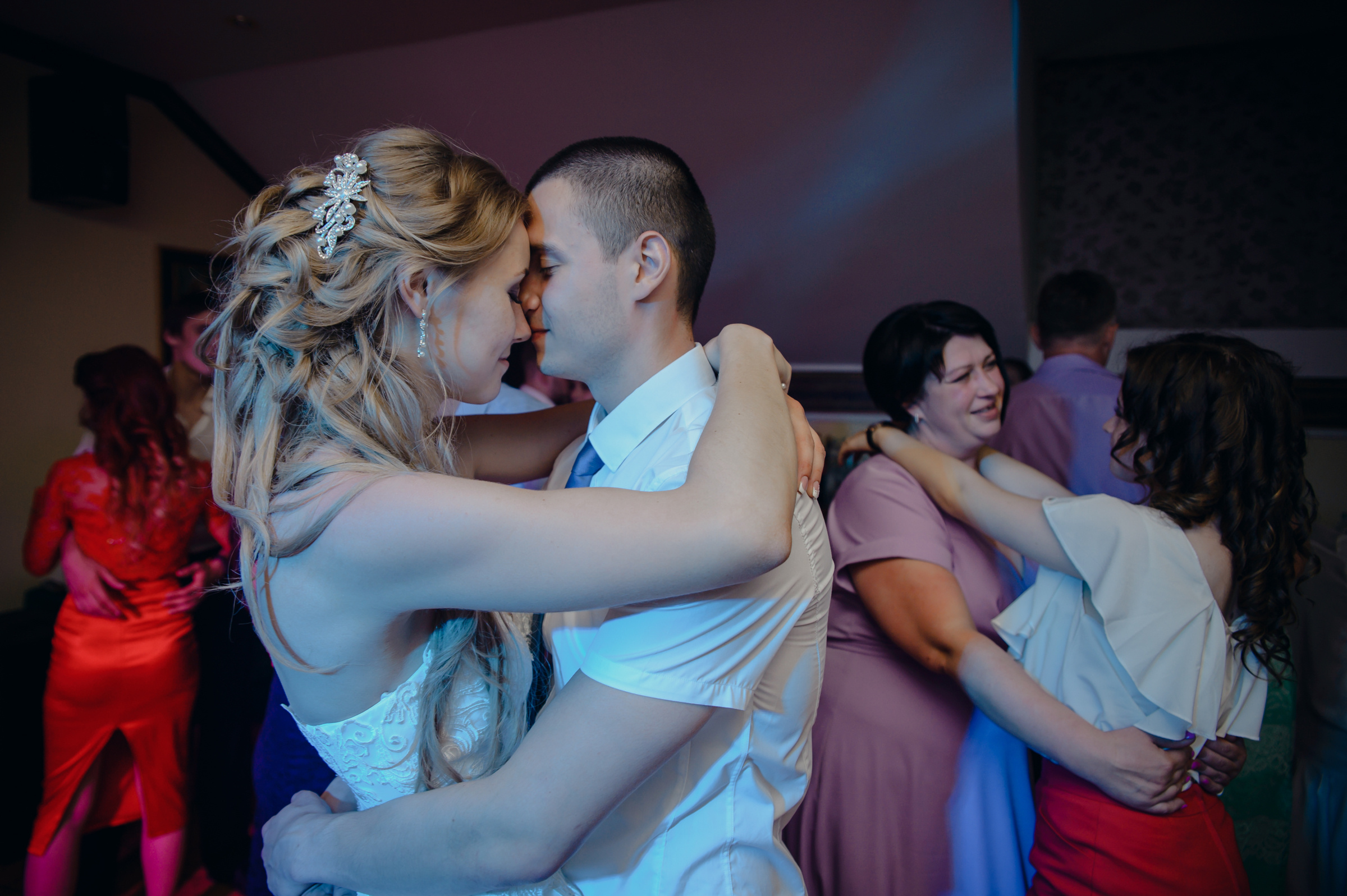 Оля & Валерий. Видеограф и фотограф на свадьбу в Москве