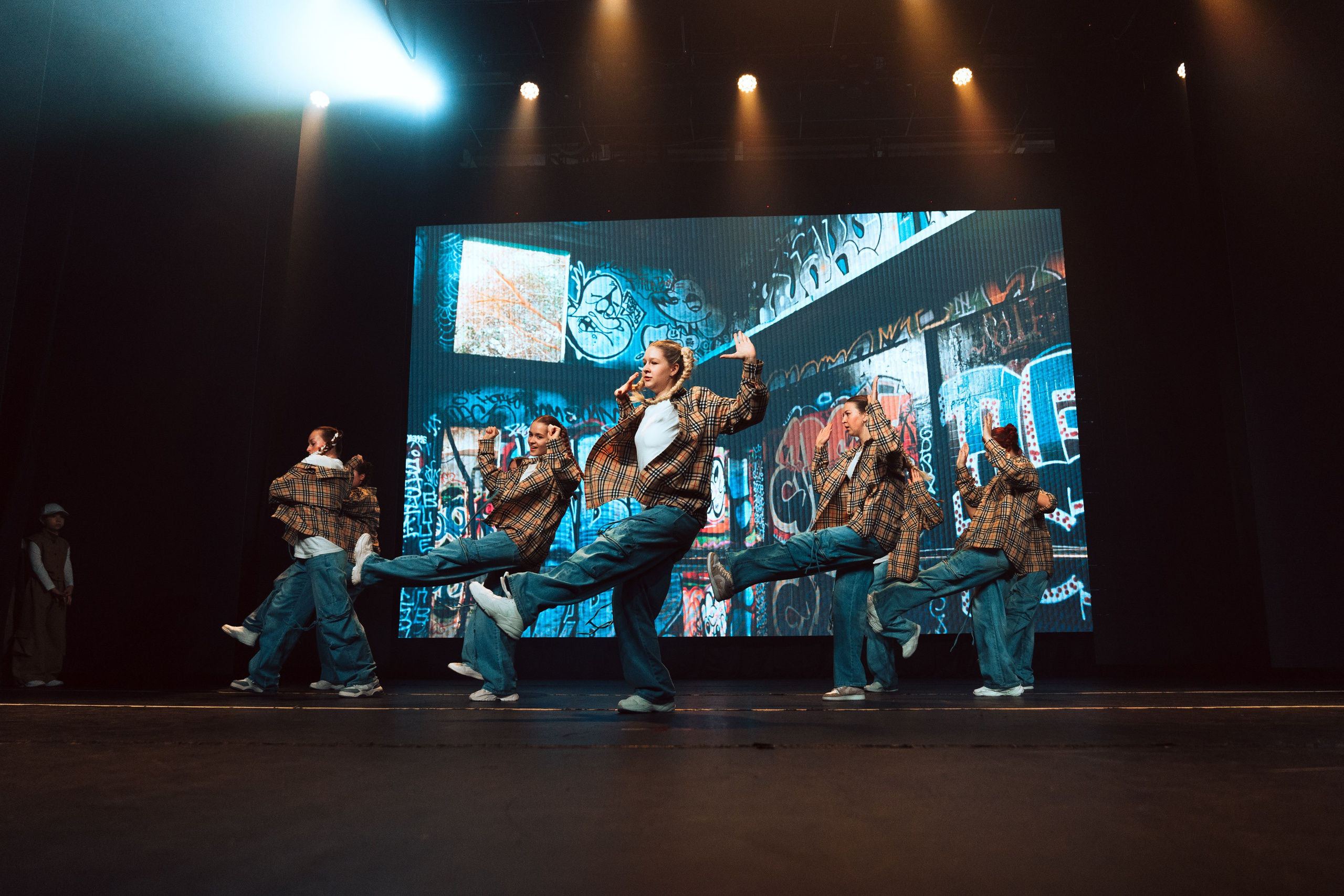 Отчетный концерт танцевальной школы L.A. Хабаровска