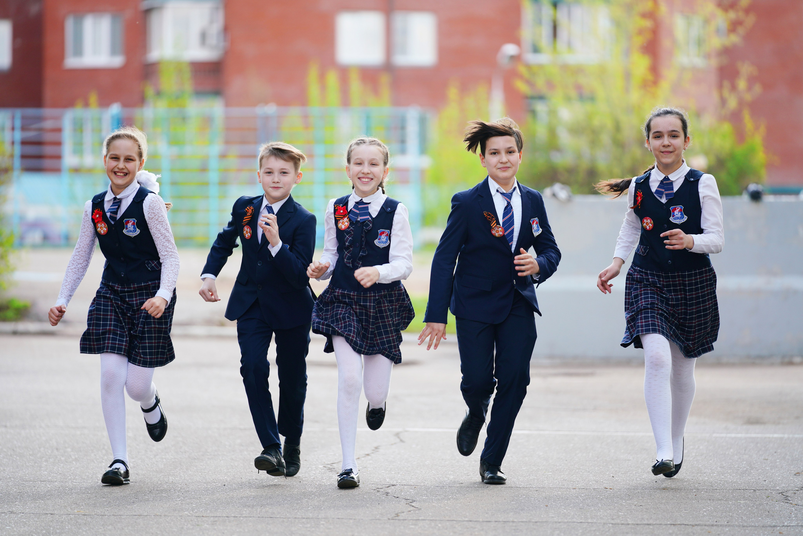 Весна 4 класс. Фотограф Герман