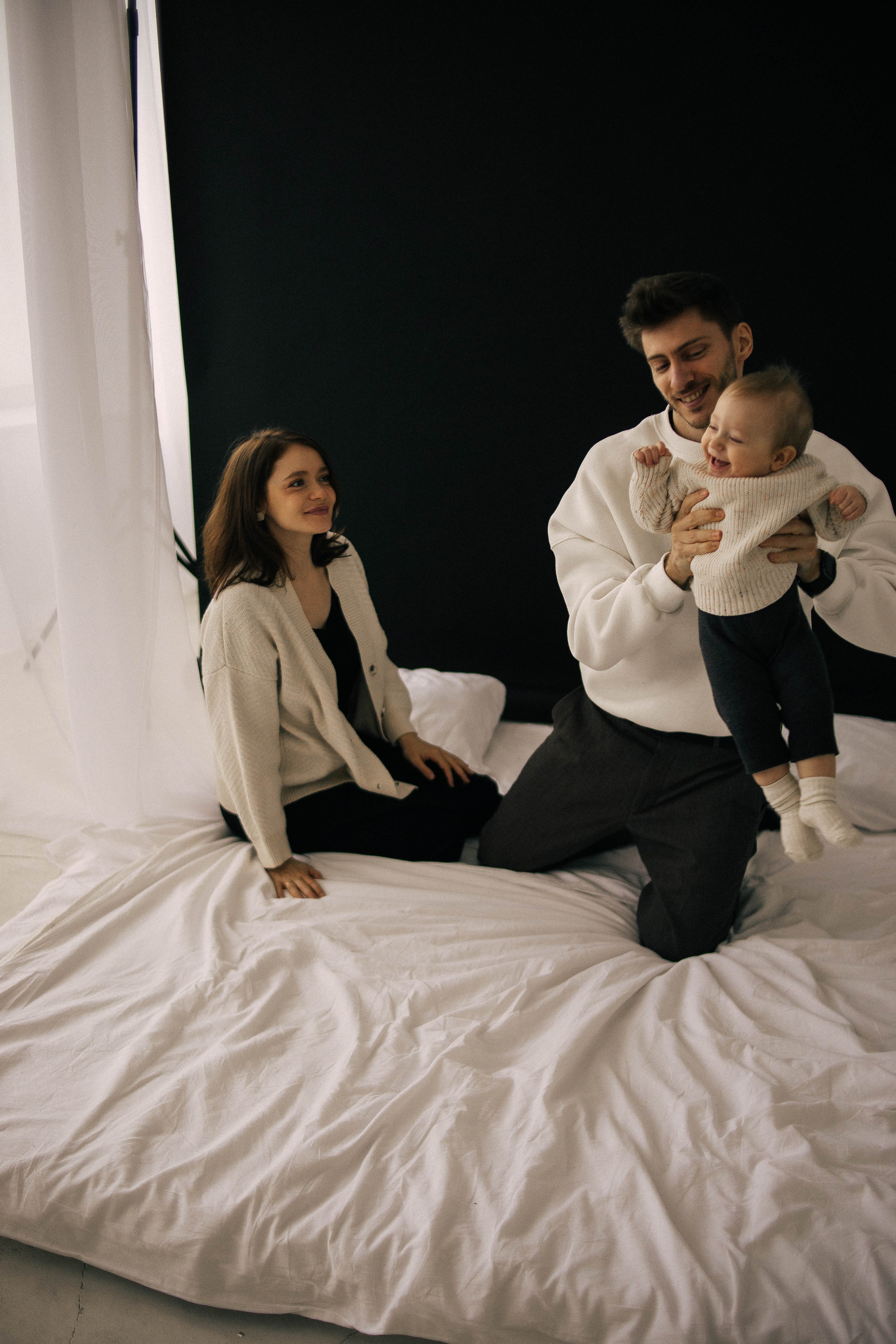 Аня, Сережа и Лешенька. Главная