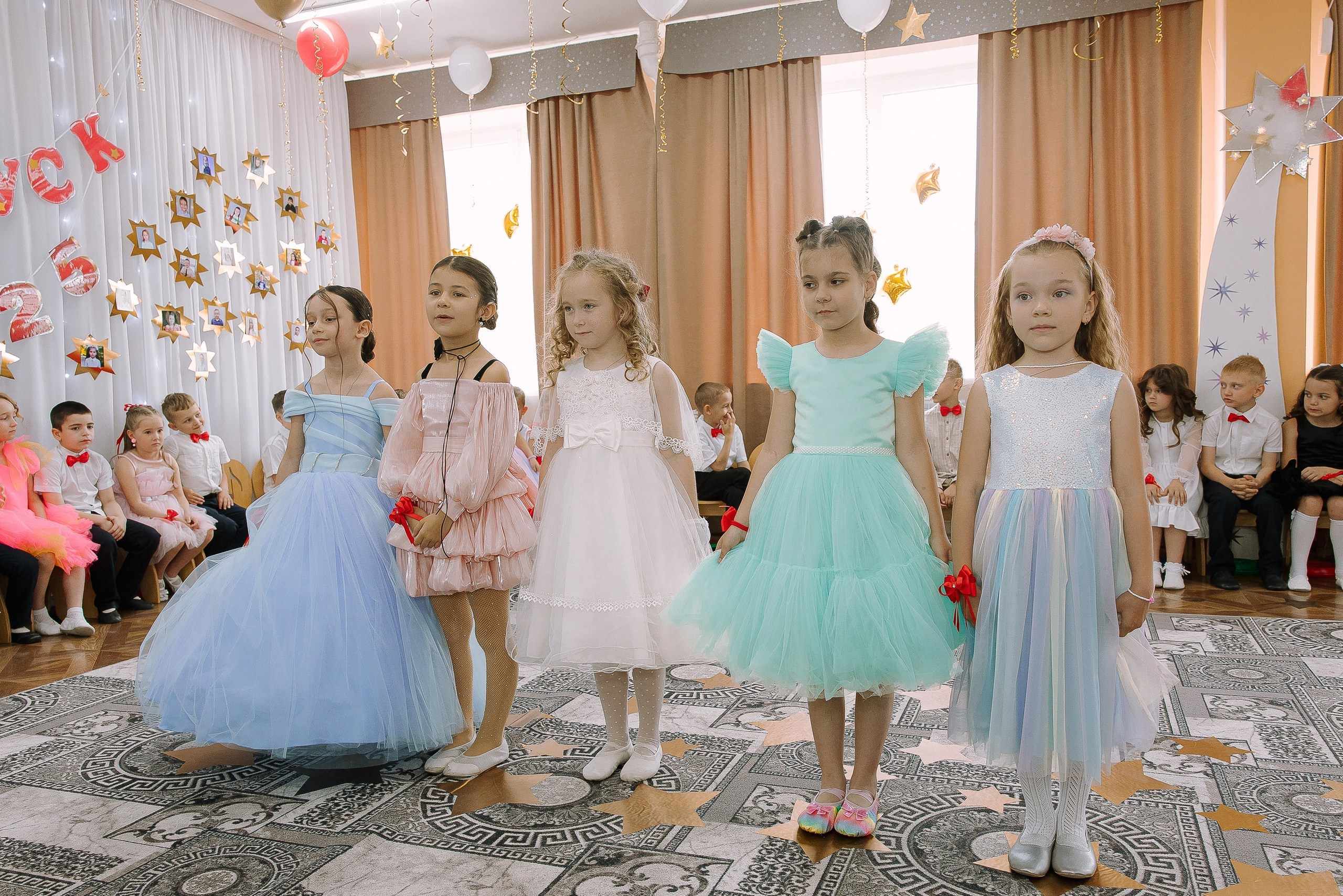 Выпускной в ДС 26. Выпускные альбомы Натальи Бутко: Новороссийск, Анапа, Геленджик