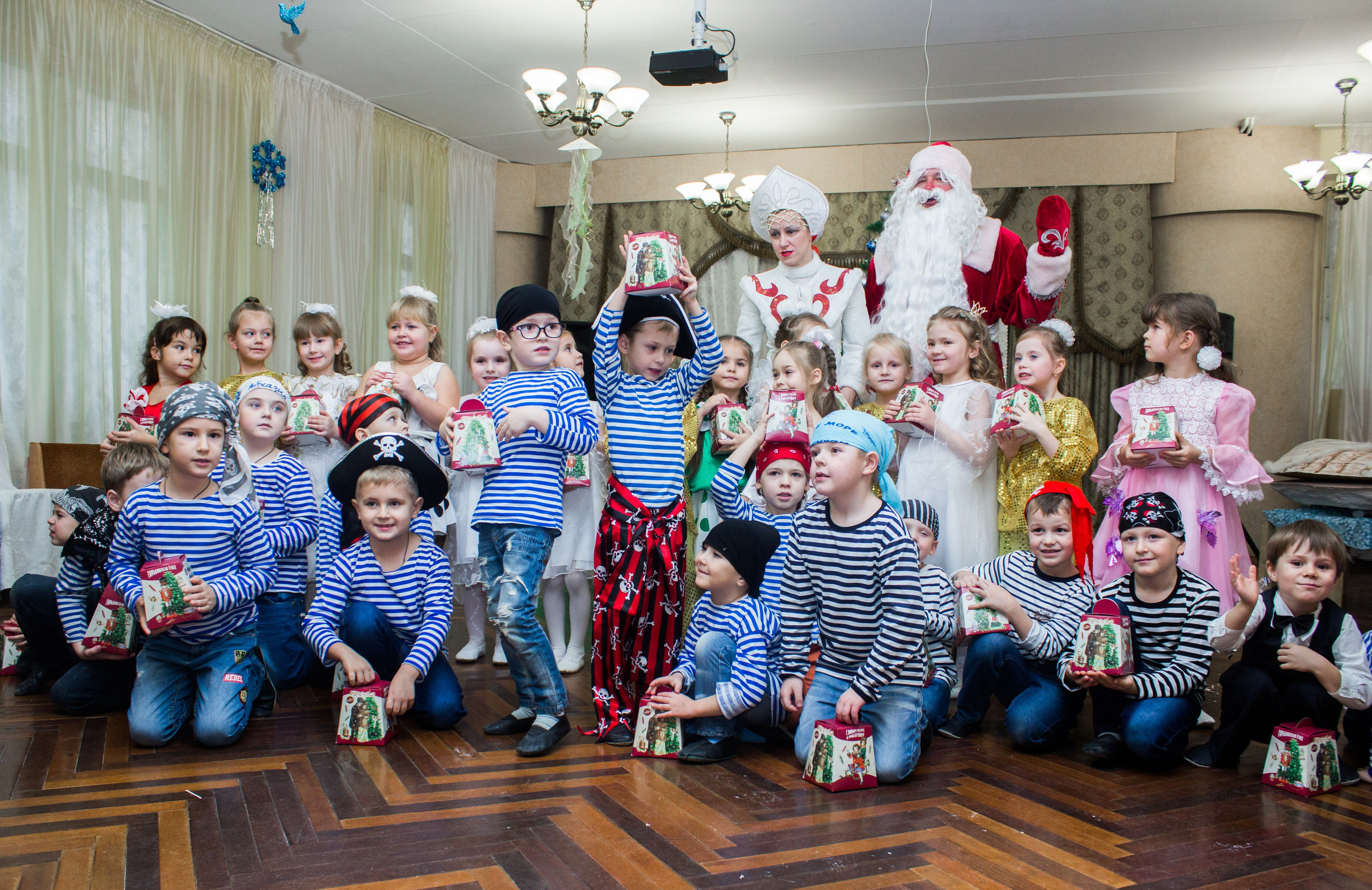 Новогодний утренник в детском саду. Детский и семейный фотограф, фотограф мероприятий Нижний Новгород