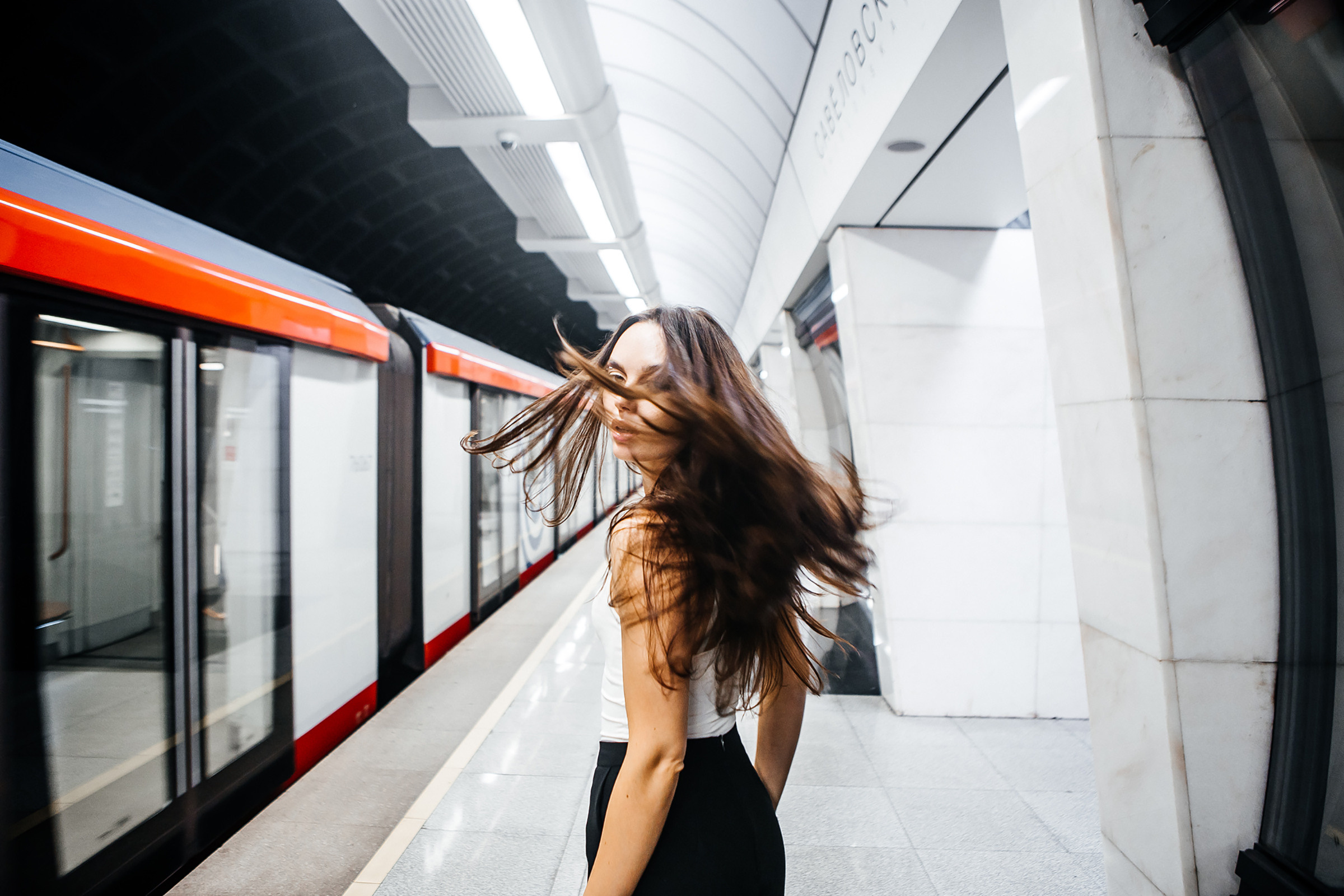 Фотопроект “Однажды в метро” | Семейная и городская фотосессия в Москве. Семейный Фотограф Москва: Семья, Love Story, Контент для Блога/Маркетплейсов