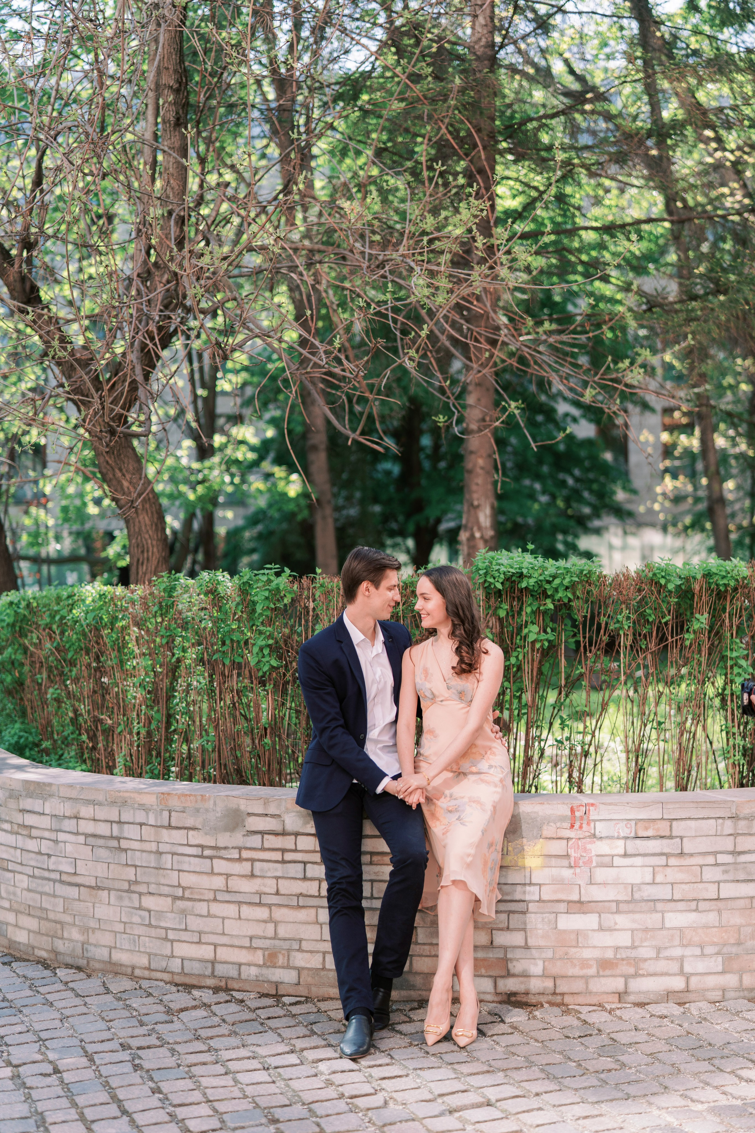 Лавстори, предствадебная прогулка в Москве, свадебный фотограф