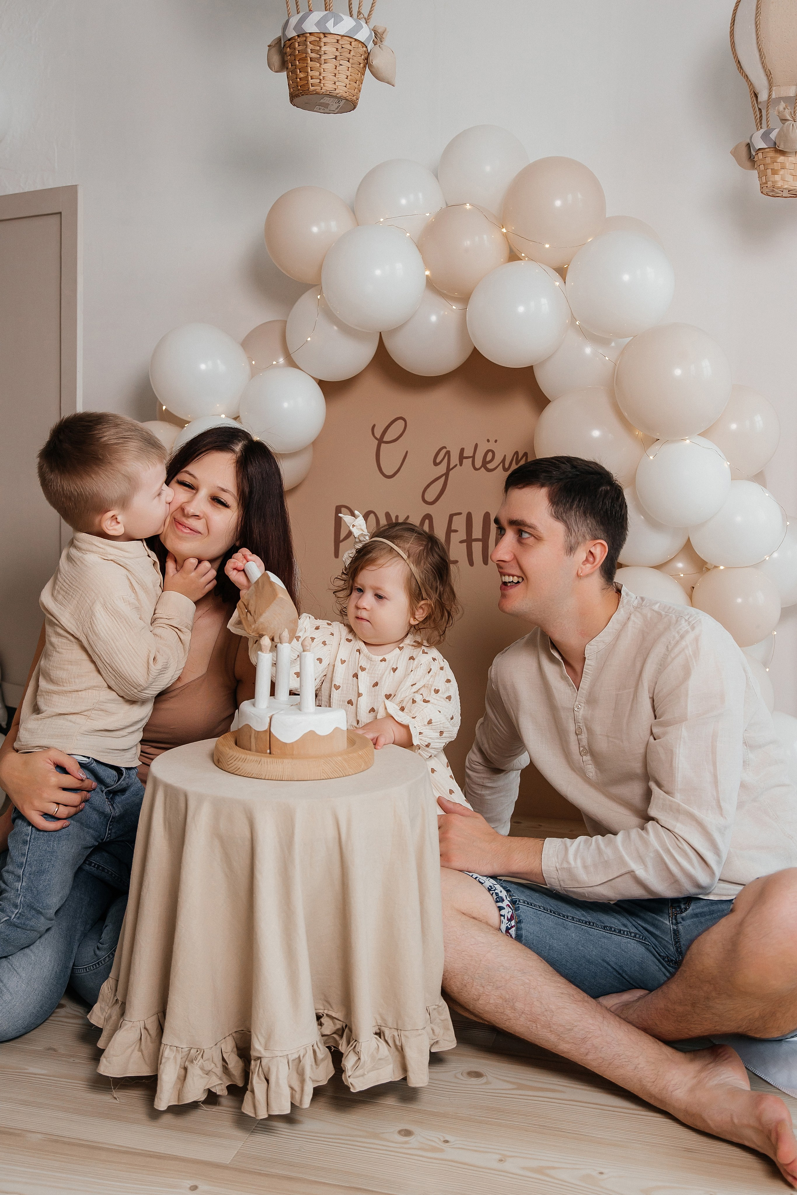 Годик Софии. Фотограф новорожденных Тверь Диана Муляева