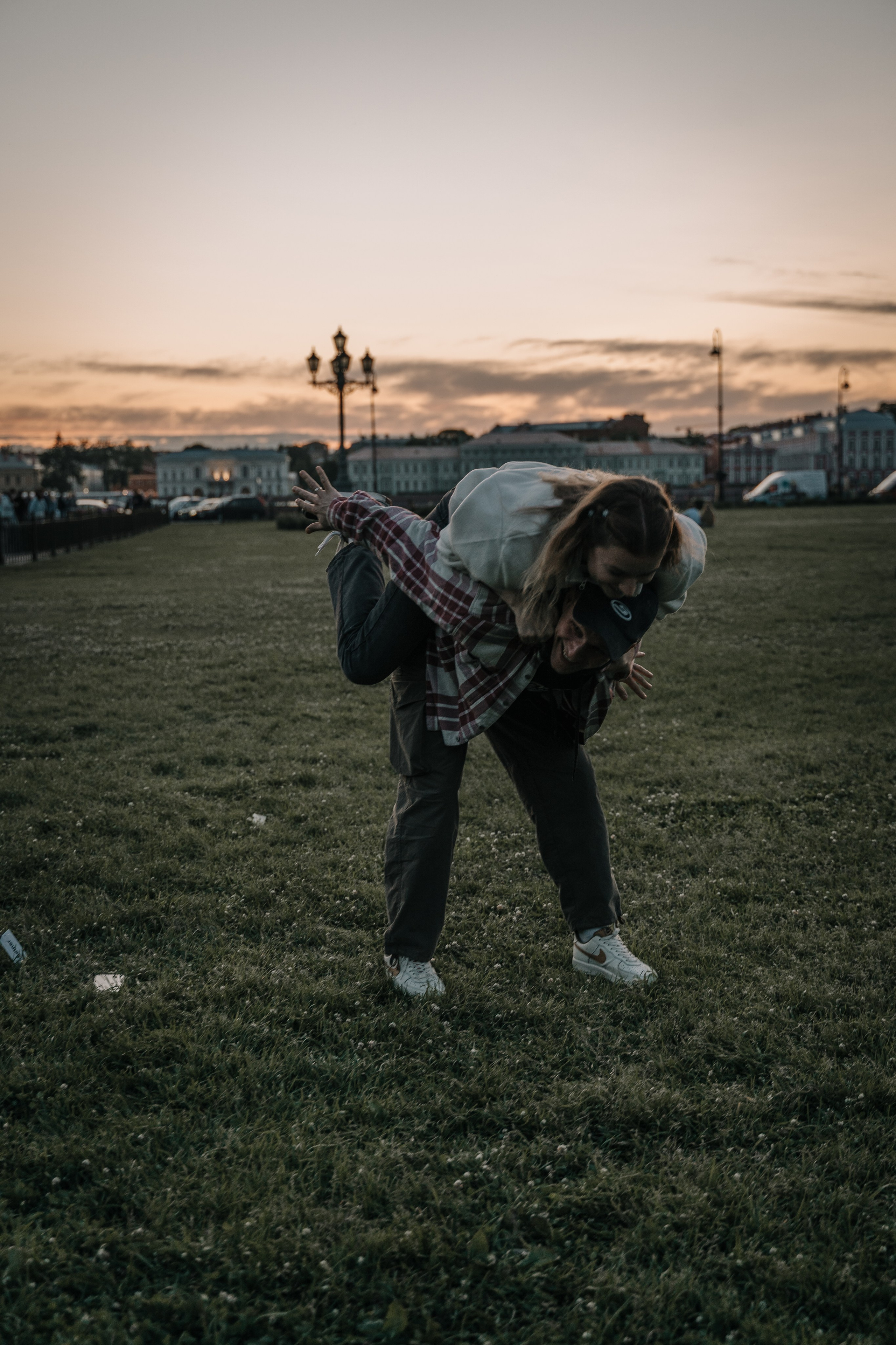 SUDAKOVY. MILATE — выпускные альбомы, фотосессии и видео в Москве