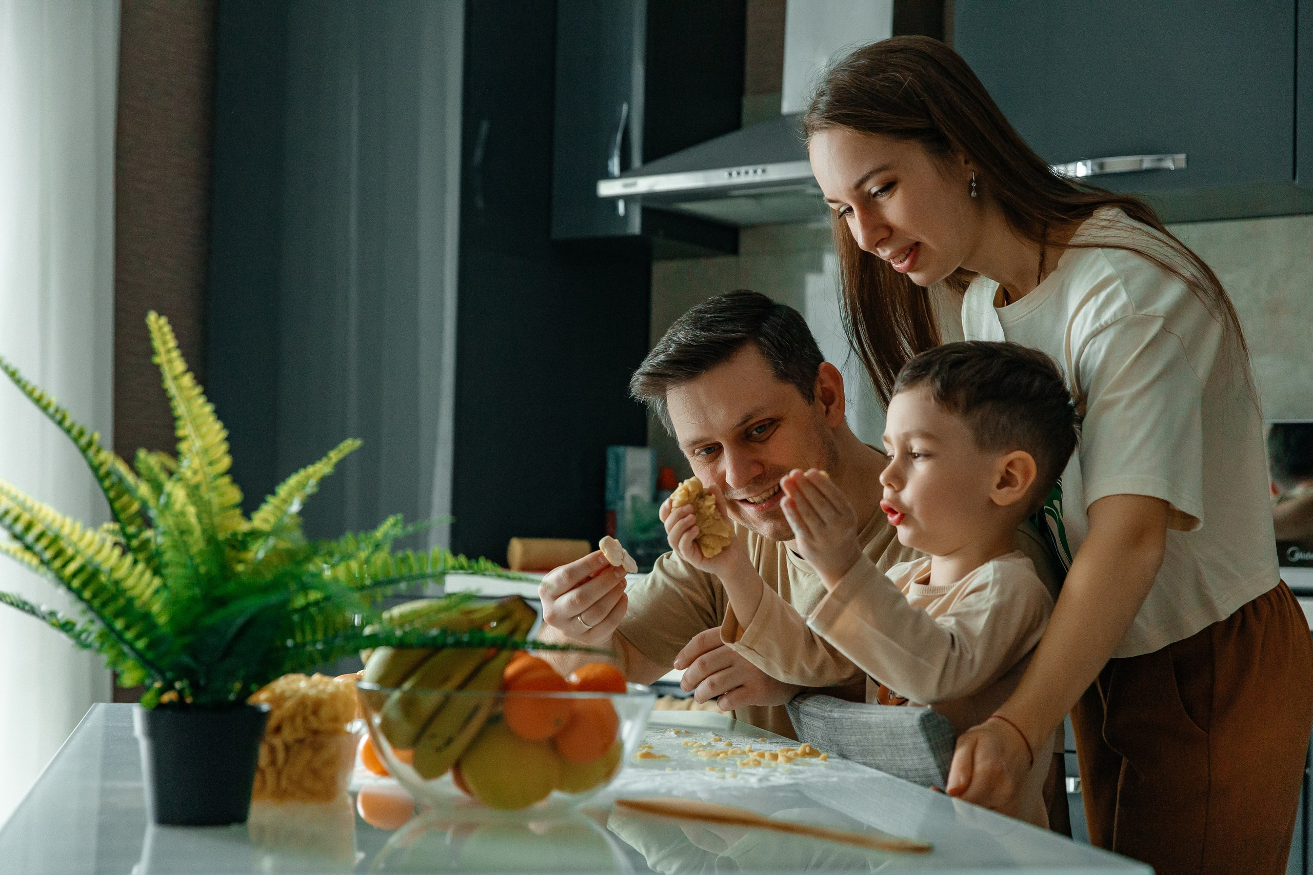 Семейная кухня. Свадебный фотограф в Казани, РТ, РФ Миннуллин Динар