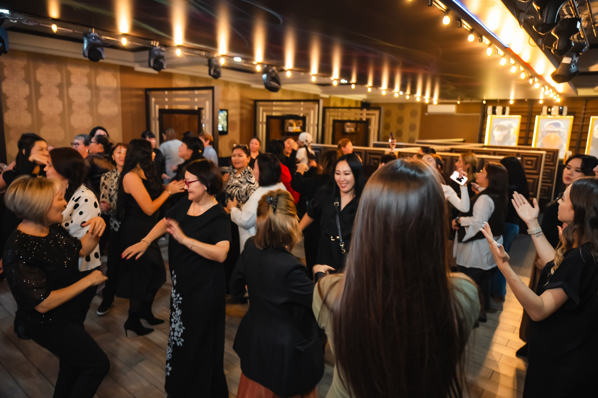 Promenade City. Кипятком Павлодар