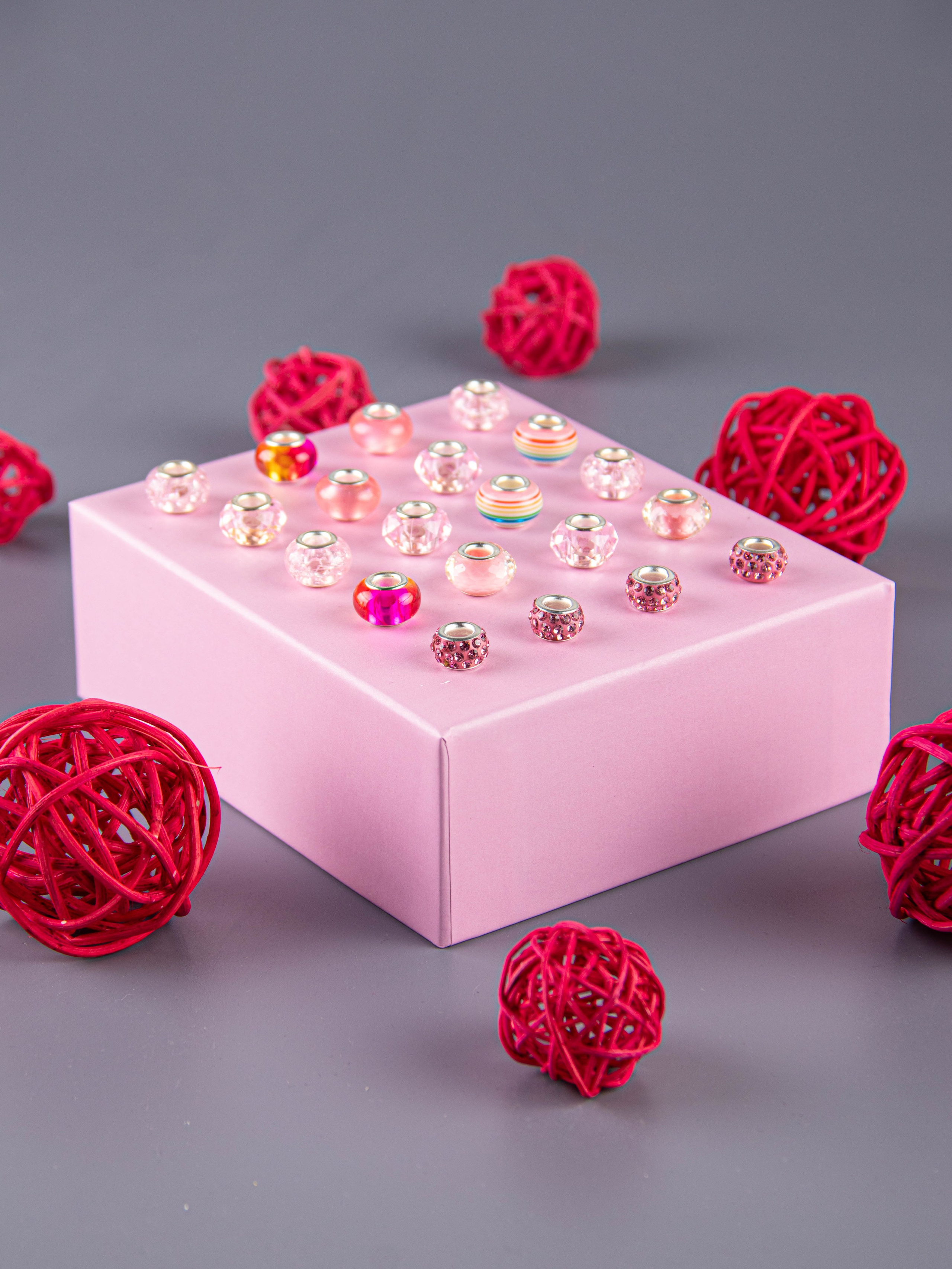 Наборы по созданию браслетов (розовый). «Матрица»