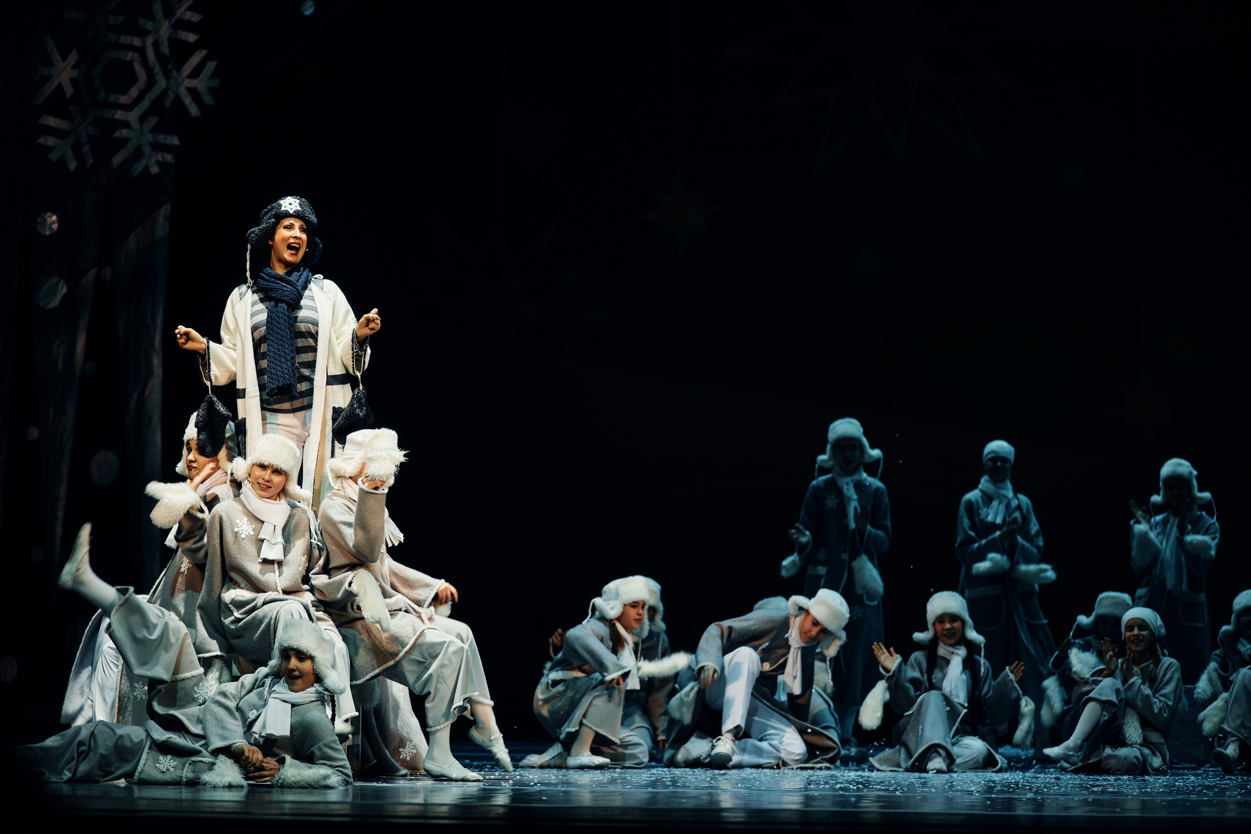 Спектакль «Снежная королева». Семейный и репортажной фотограф в Красноярске и Москве Виктор Бабинцев