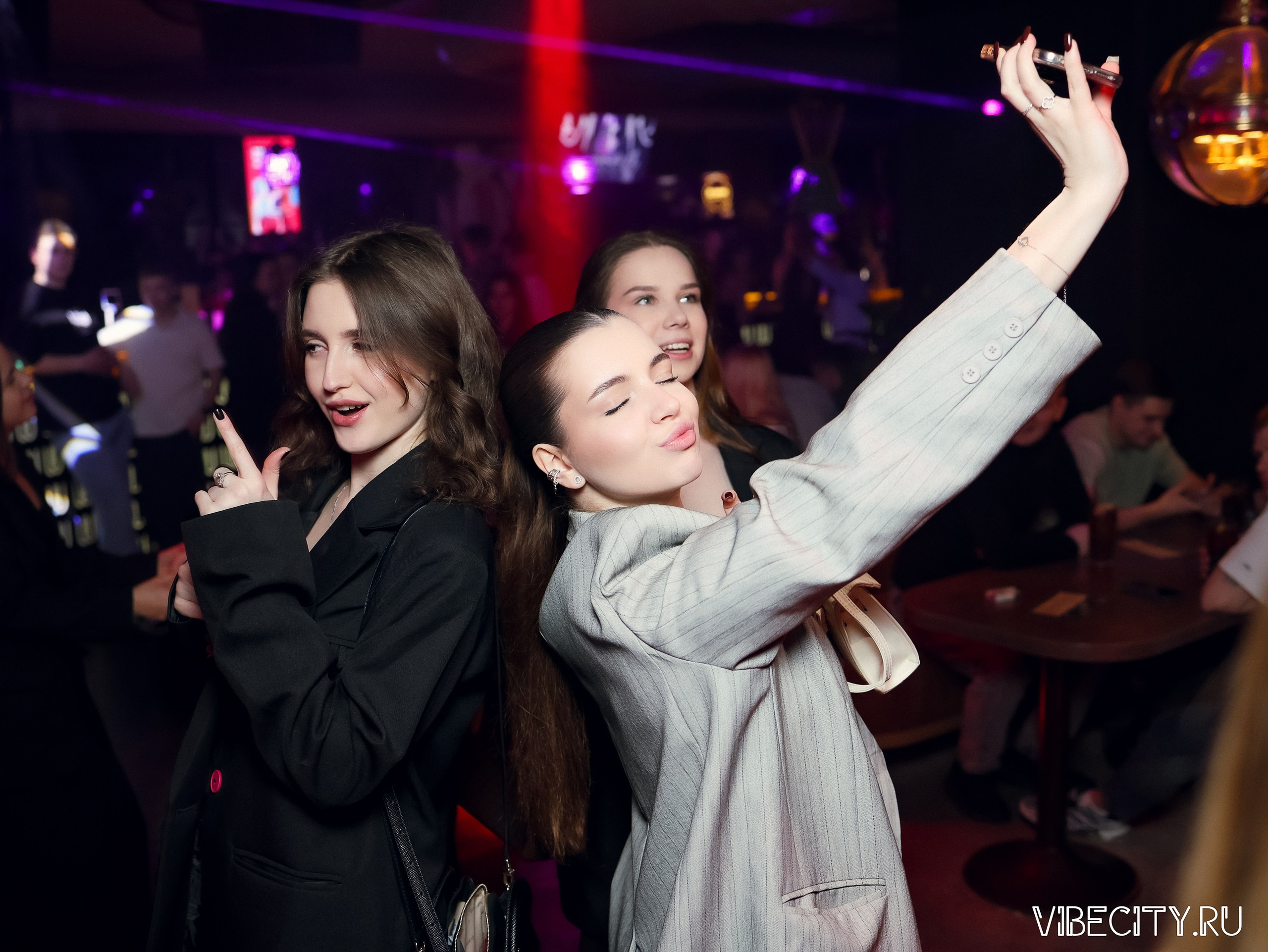 DOUBLE U. VIBECITY.RU Вайб Сити Ру Фоторепортажи Фотоотчеты Калининград