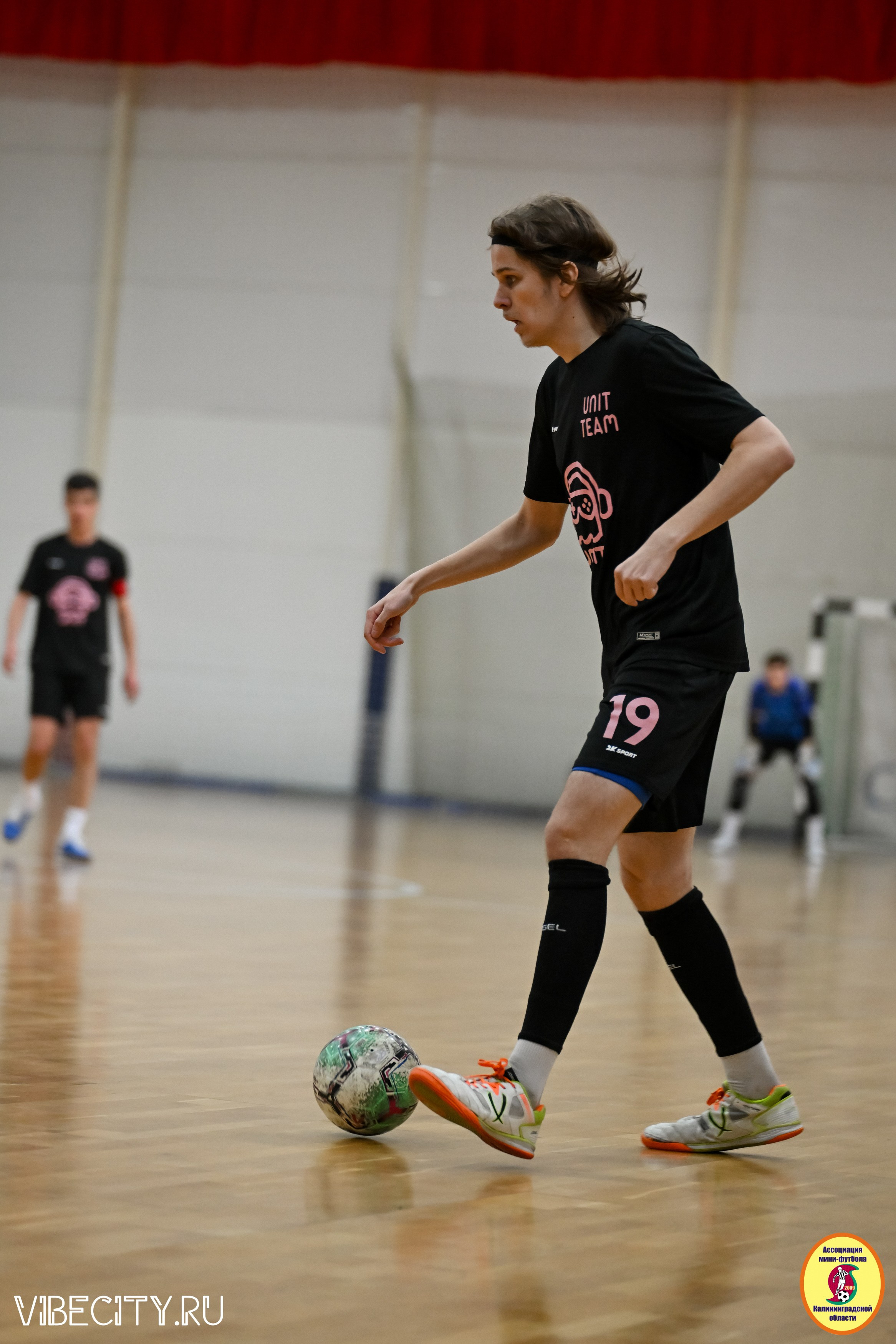 8 тур Корпоративной Бизнес-Лиги по футзалу. VIBECITY.RU Вайб Сити Ру Фоторепортажи Фотоотчеты Калининград