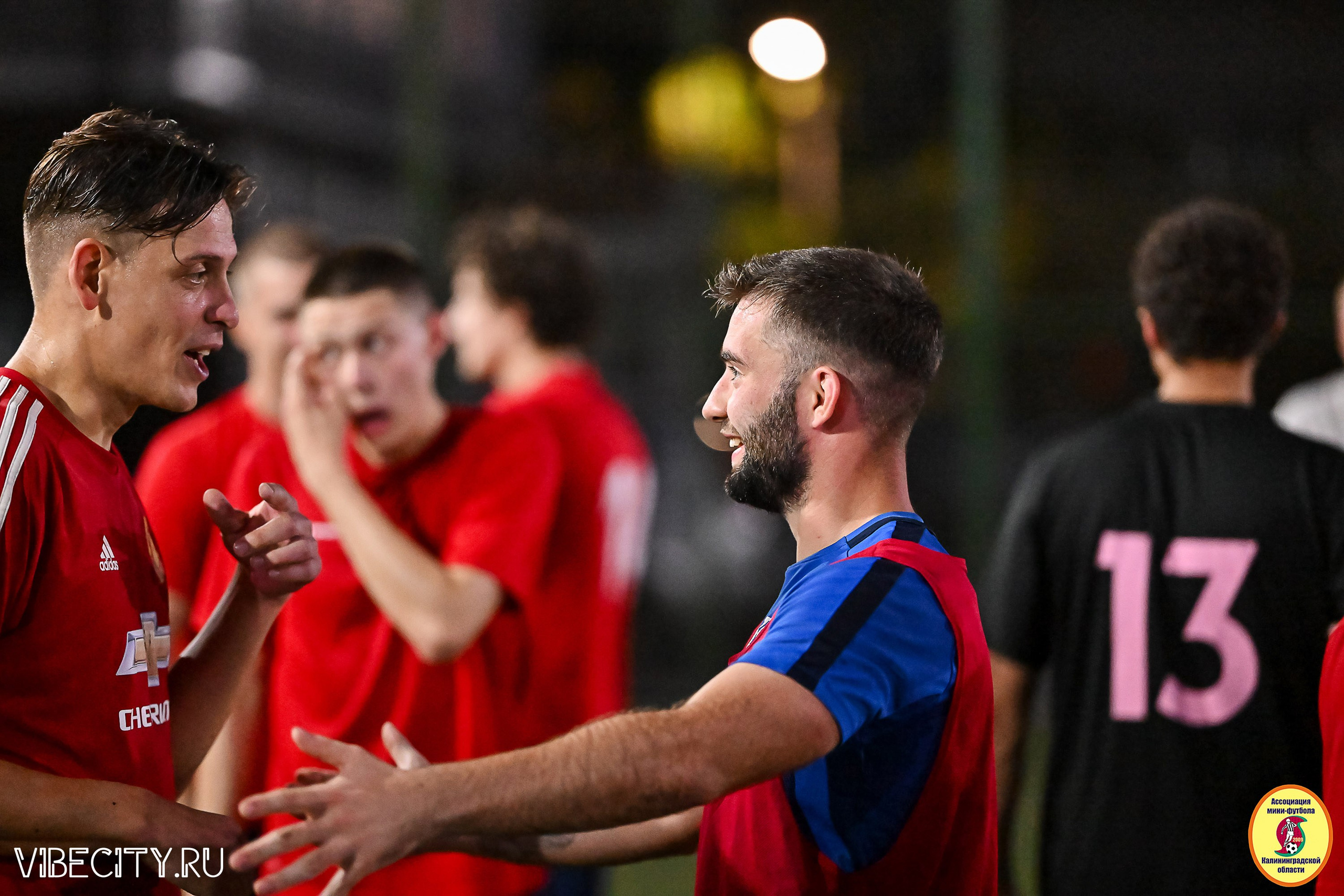 ФИНАЛЬНЫЕ ИГРЫ КУБКА МИНИ-ФУТБОЛЬНОЙ ЛИГИ И КУБКА КОРПОРАТИВНОЙ МФЛ 2025. VIBECITY.RU Вайб Сити Ру Фоторепортажи Фотоотчеты Калининград