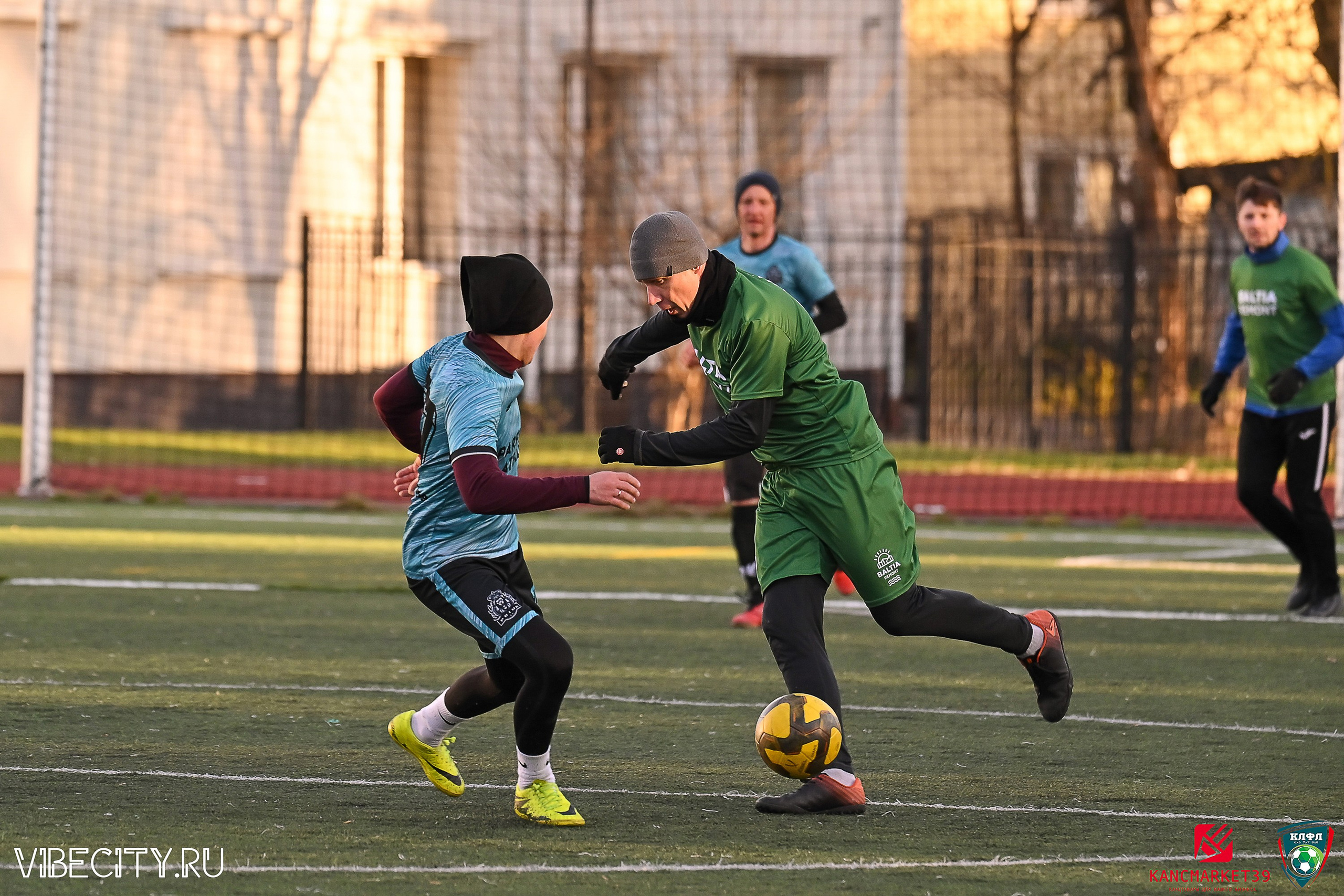 XX ЧЕМПИОНАТ КАЛИНИНГРАДСКОЙ ЛФЛ КАНЦМАРКЕТ39 сезона 2024–2025 гг. VIBECITY.RU Вайб Сити Ру Фоторепортажи Фотоотчеты Калининград