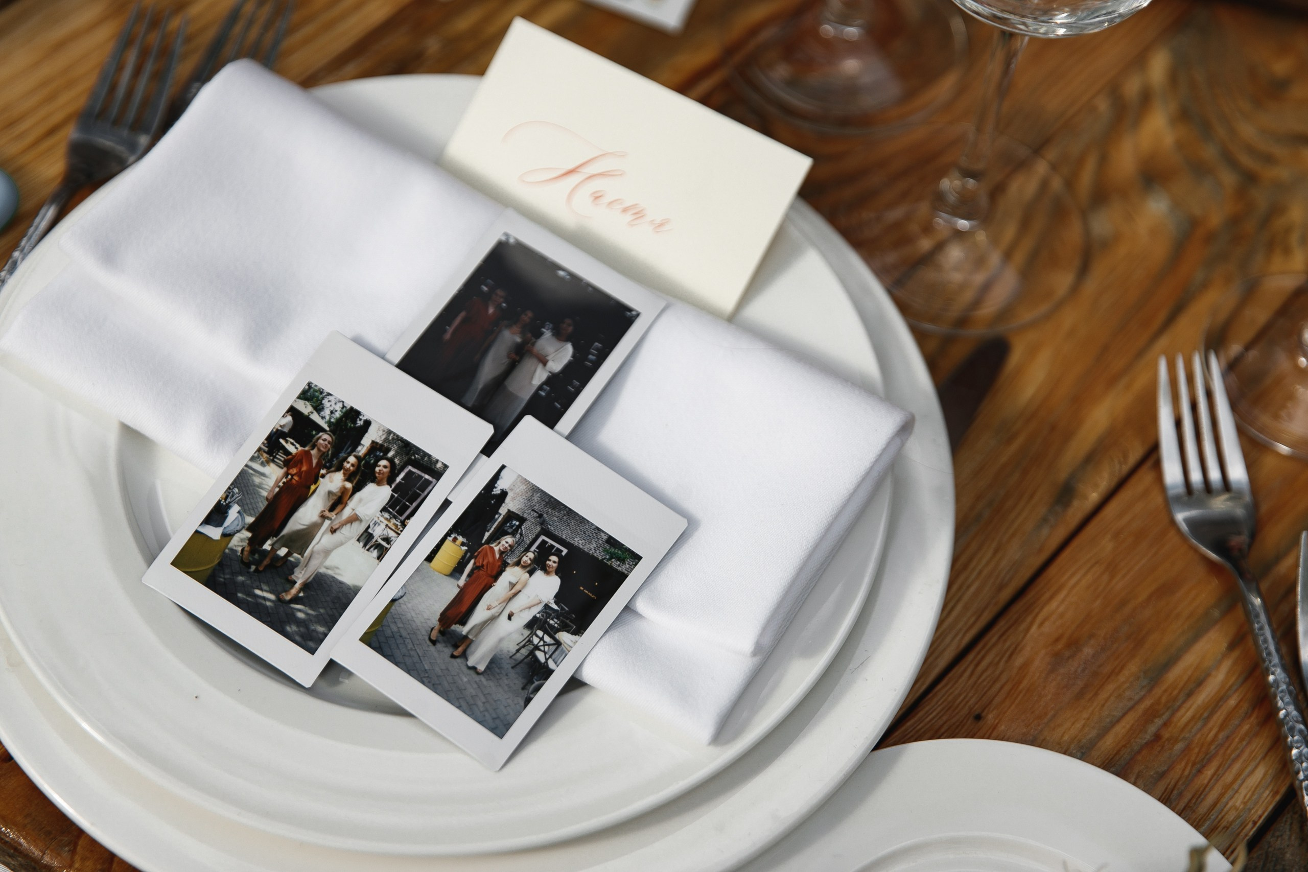 BE_AMAZI. Wedding photographer in Europe